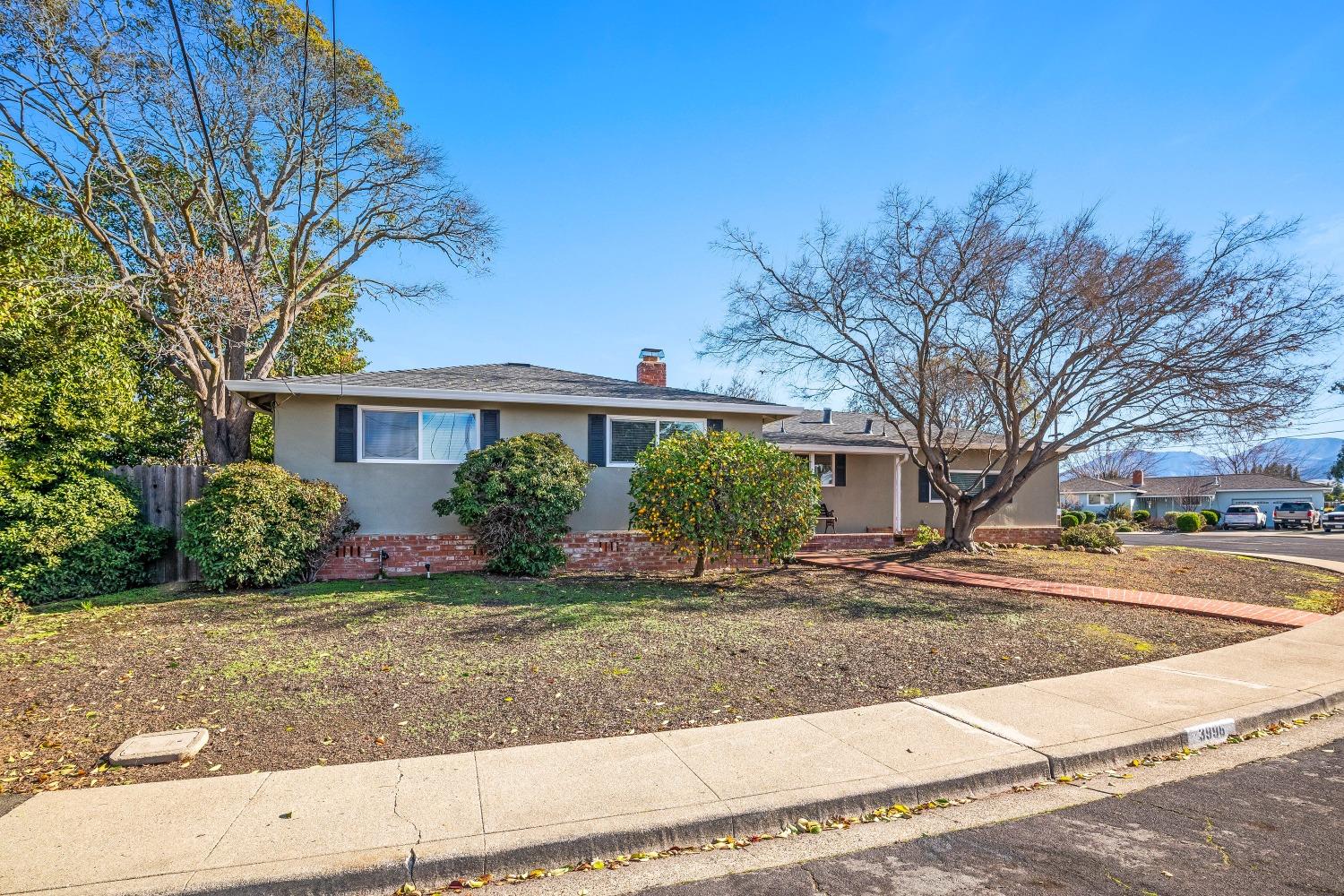 3996 Elwood Court