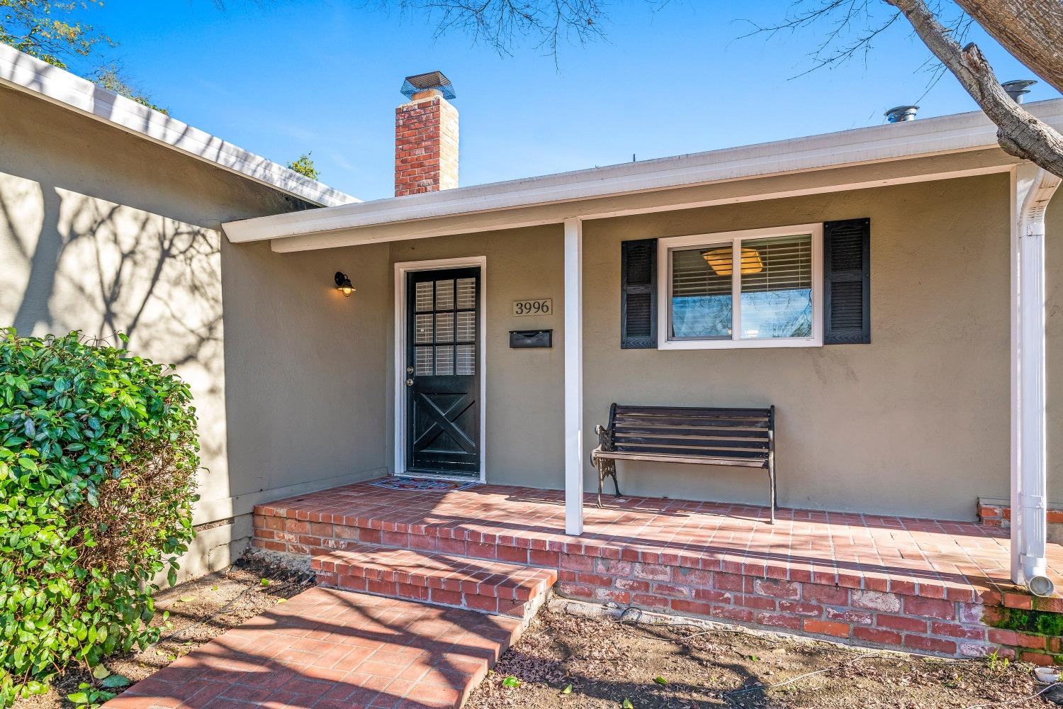 3996 Elwood Court