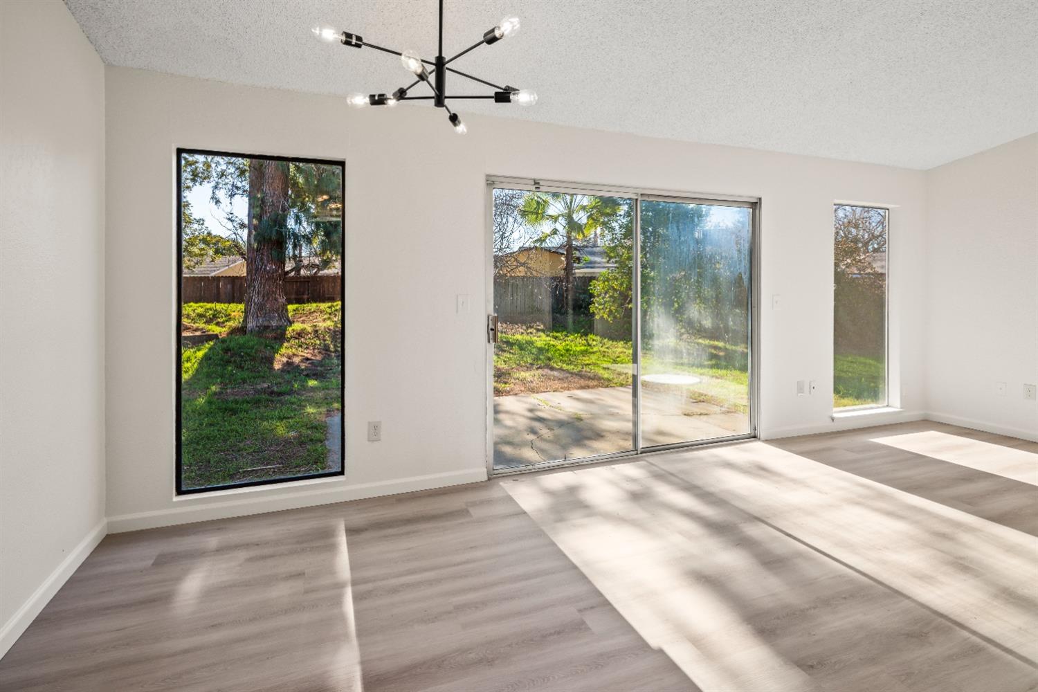 15 Tananger Court