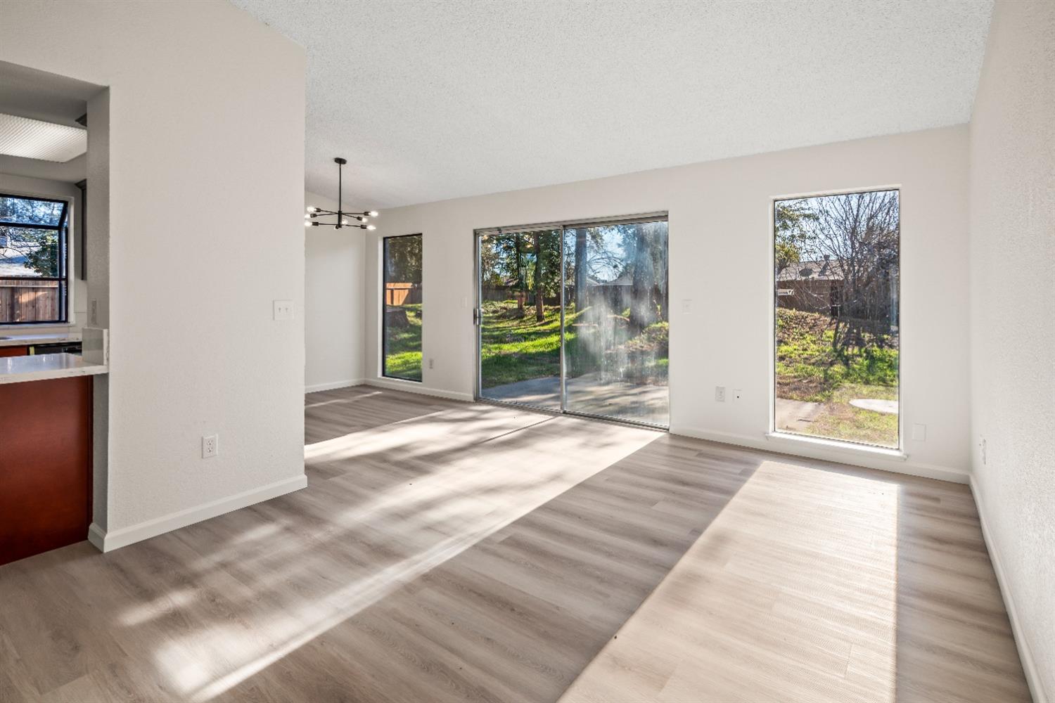 15 Tananger Court