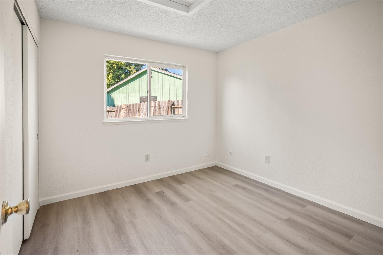 15 Tananger Court