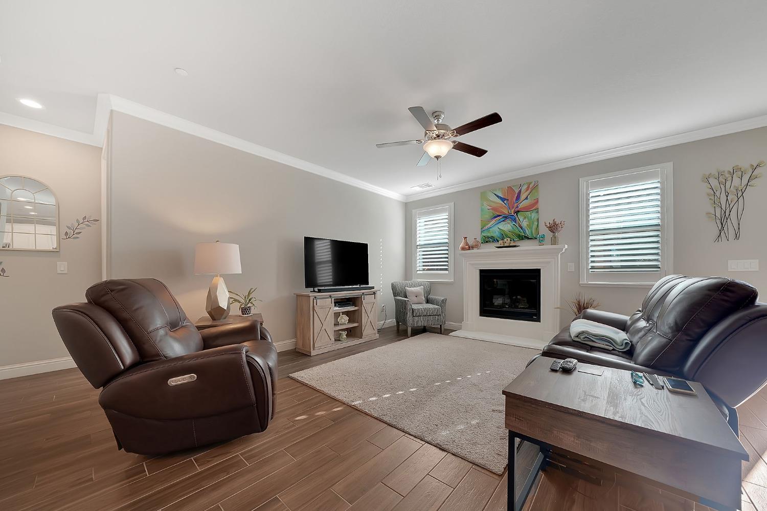 734 Clover Drive