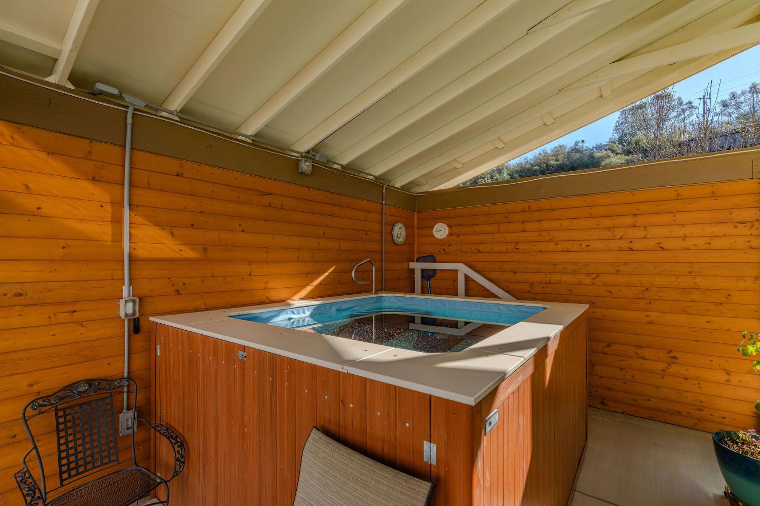 734 Clover Drive