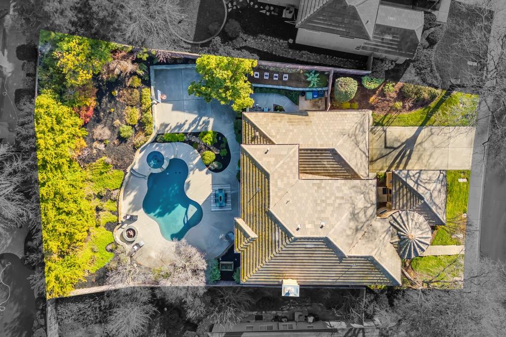 4881 Village Green Drive