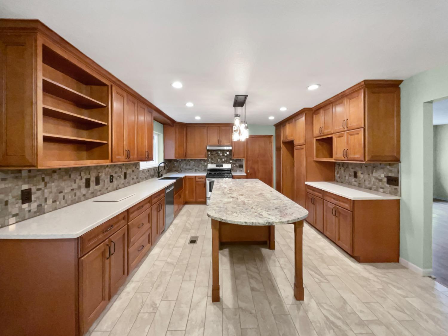 4200 S Shingle Court