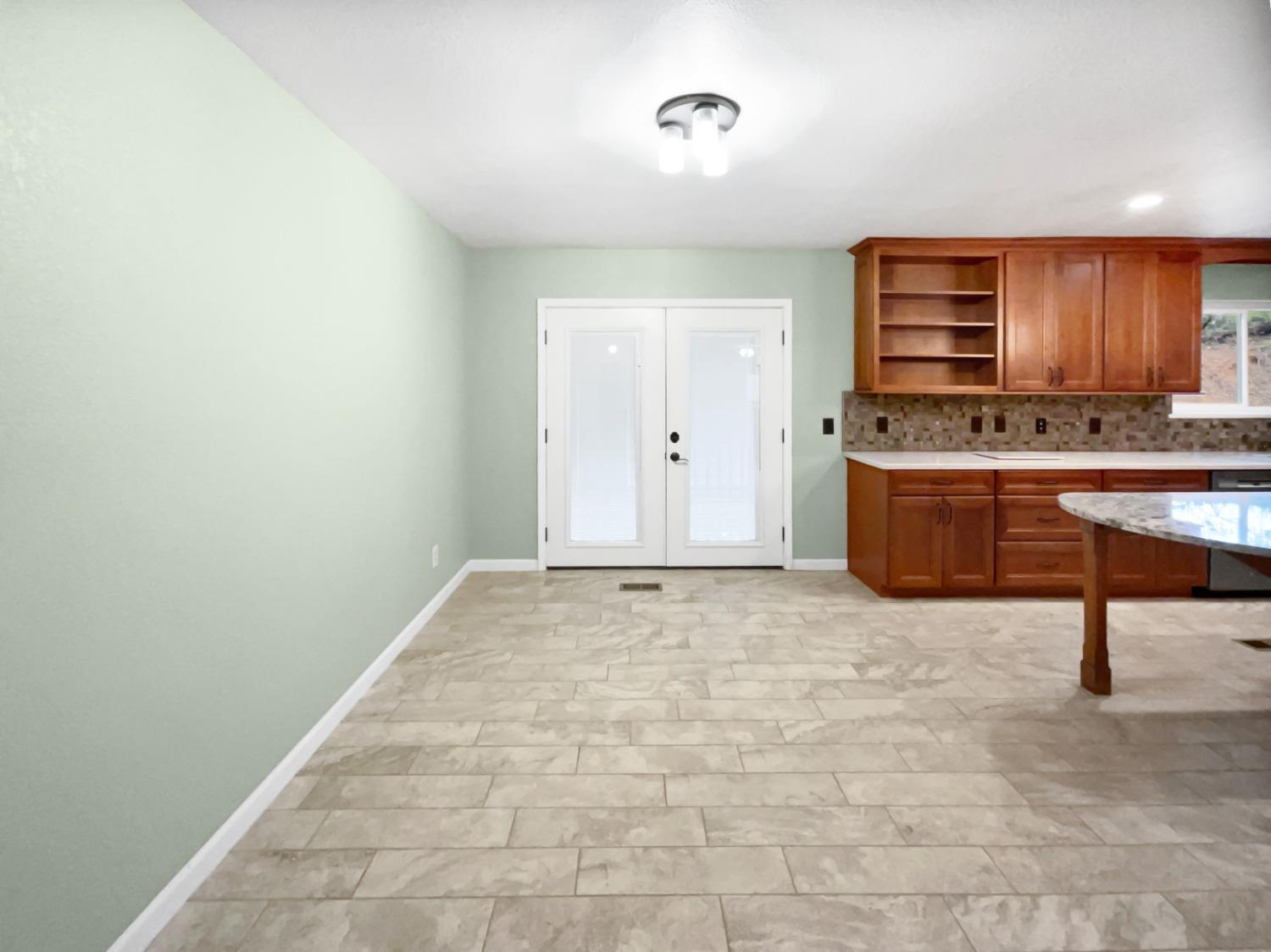 4200 S Shingle Court