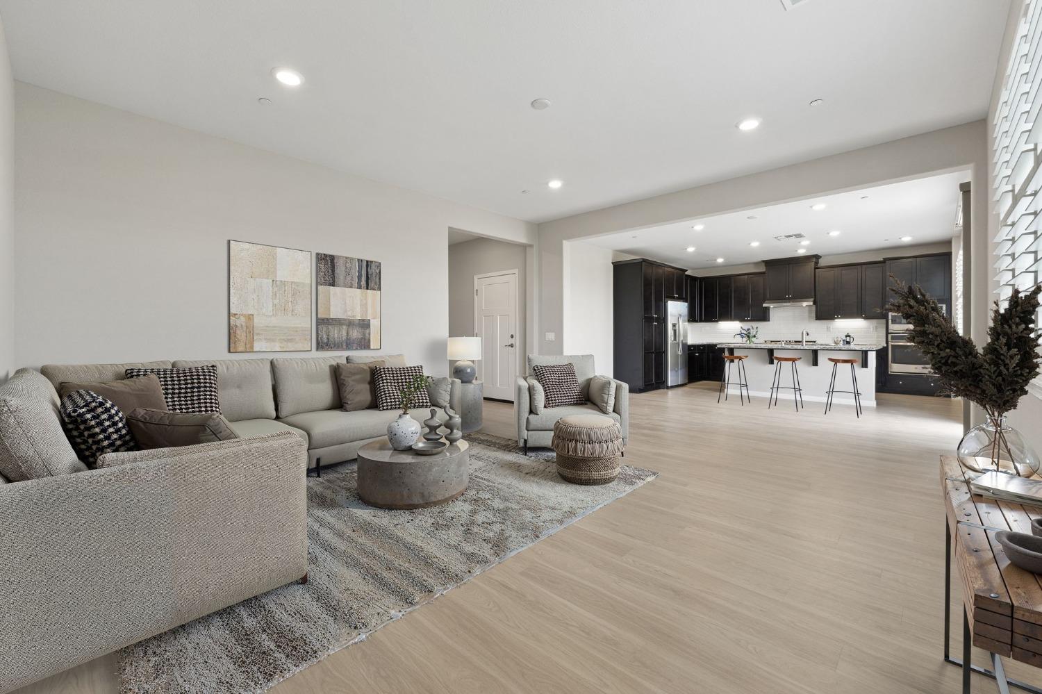 1076 Pacifico Lane
