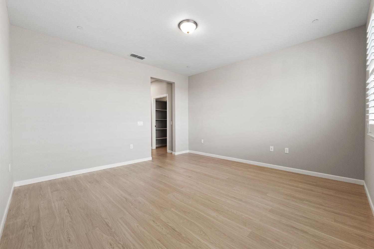 1076 Pacifico Lane