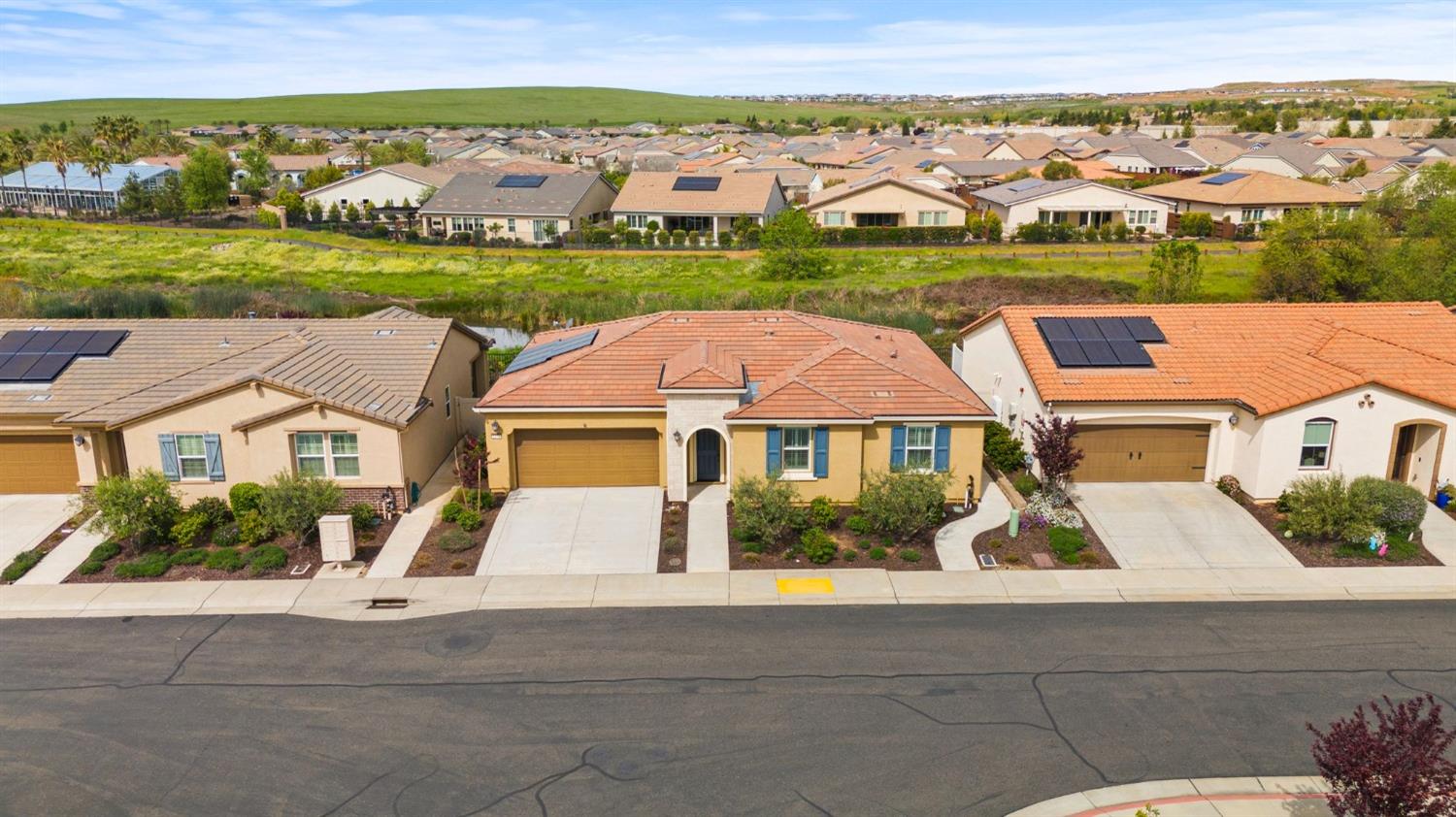 1076 Pacifico Lane