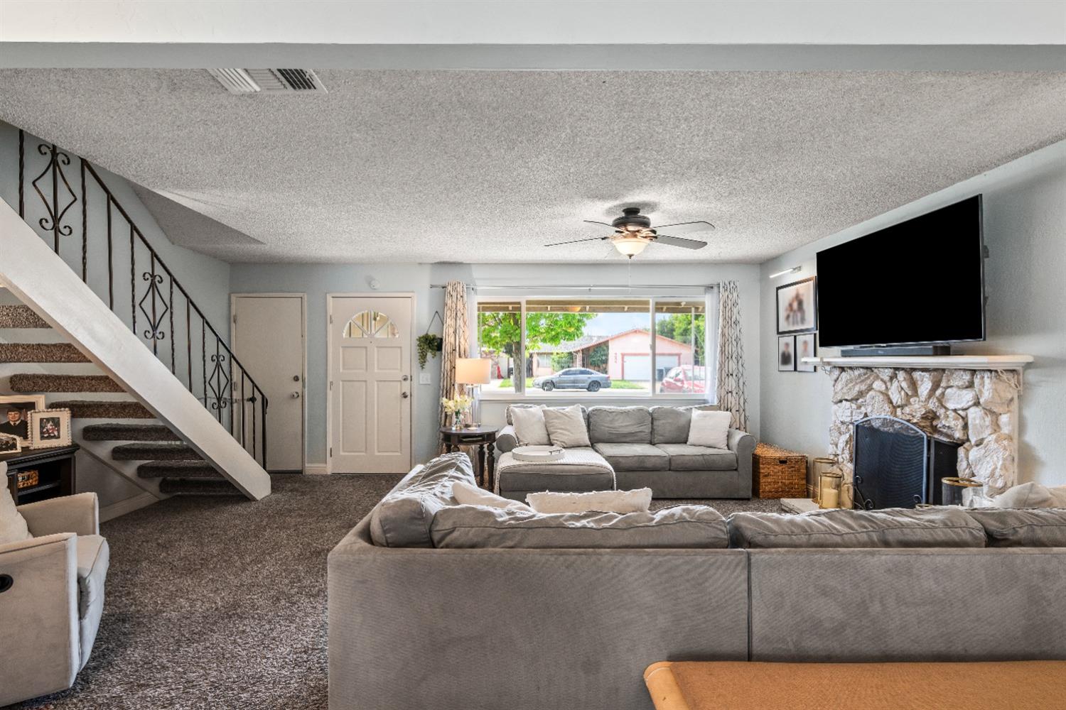 9037 Trujillo Way