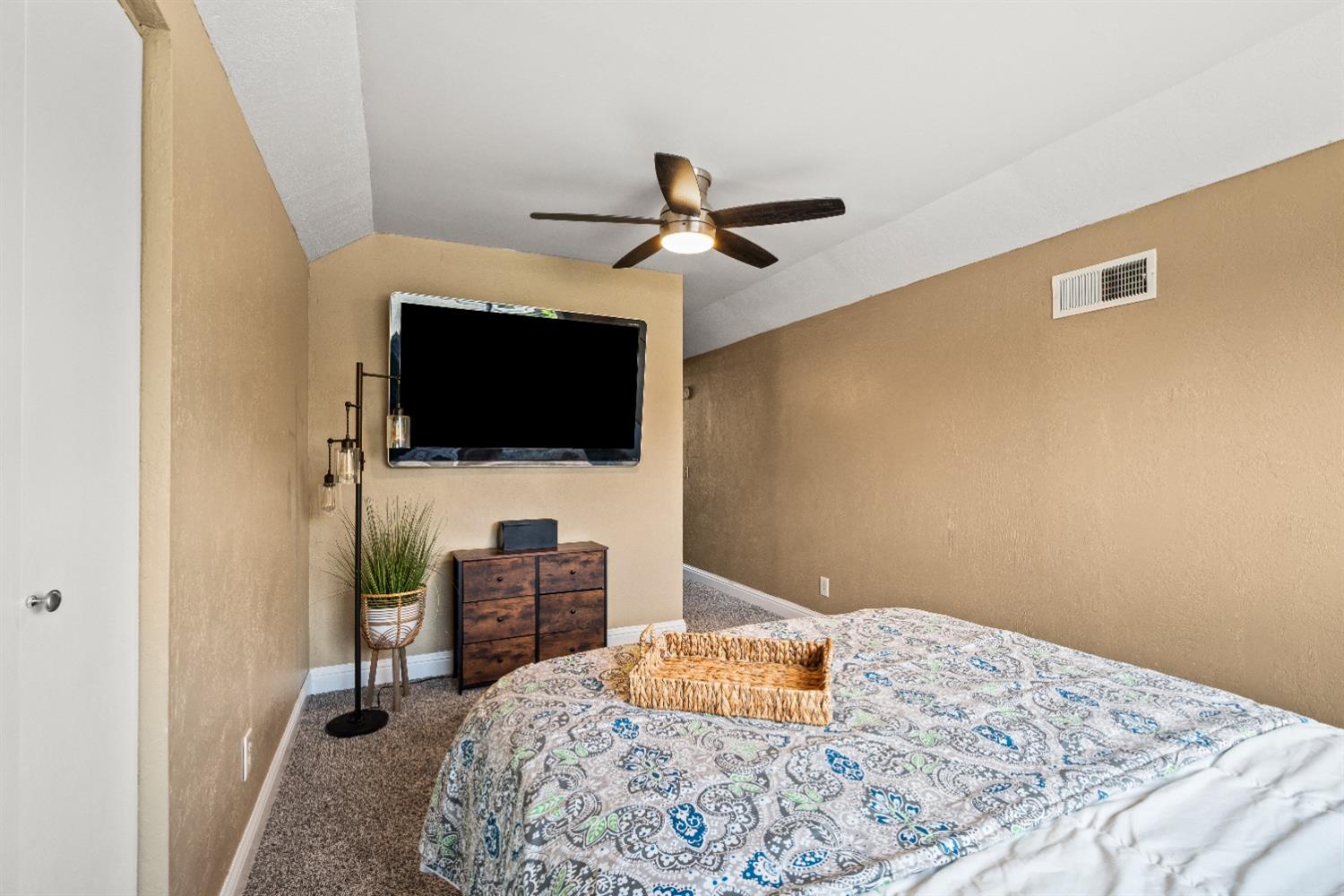 9037 Trujillo Way