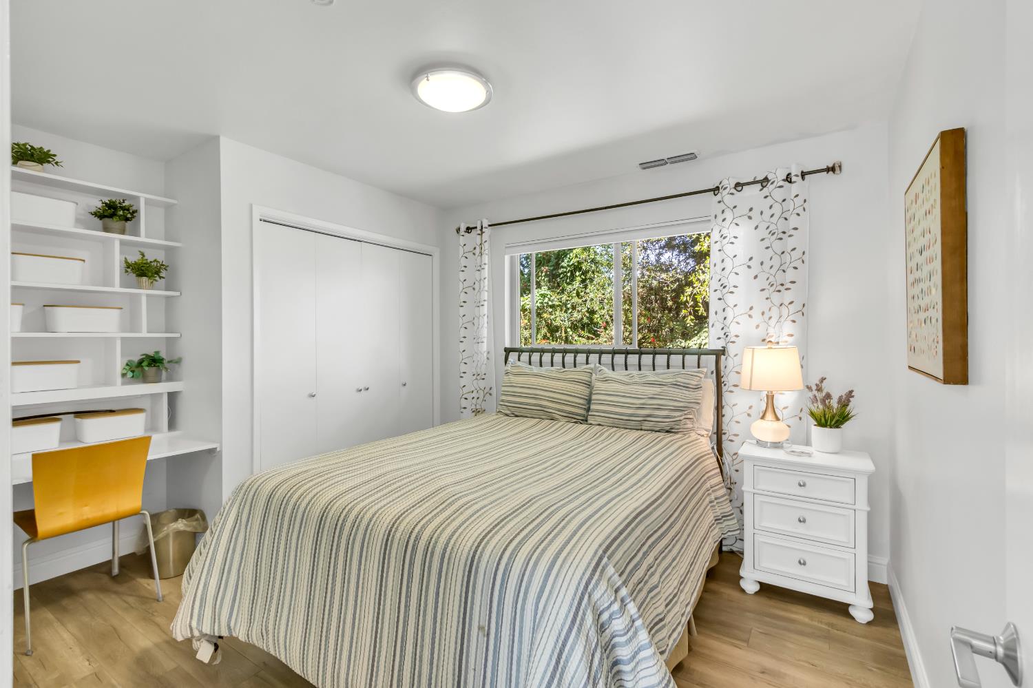 8169 Woodleaf Drive