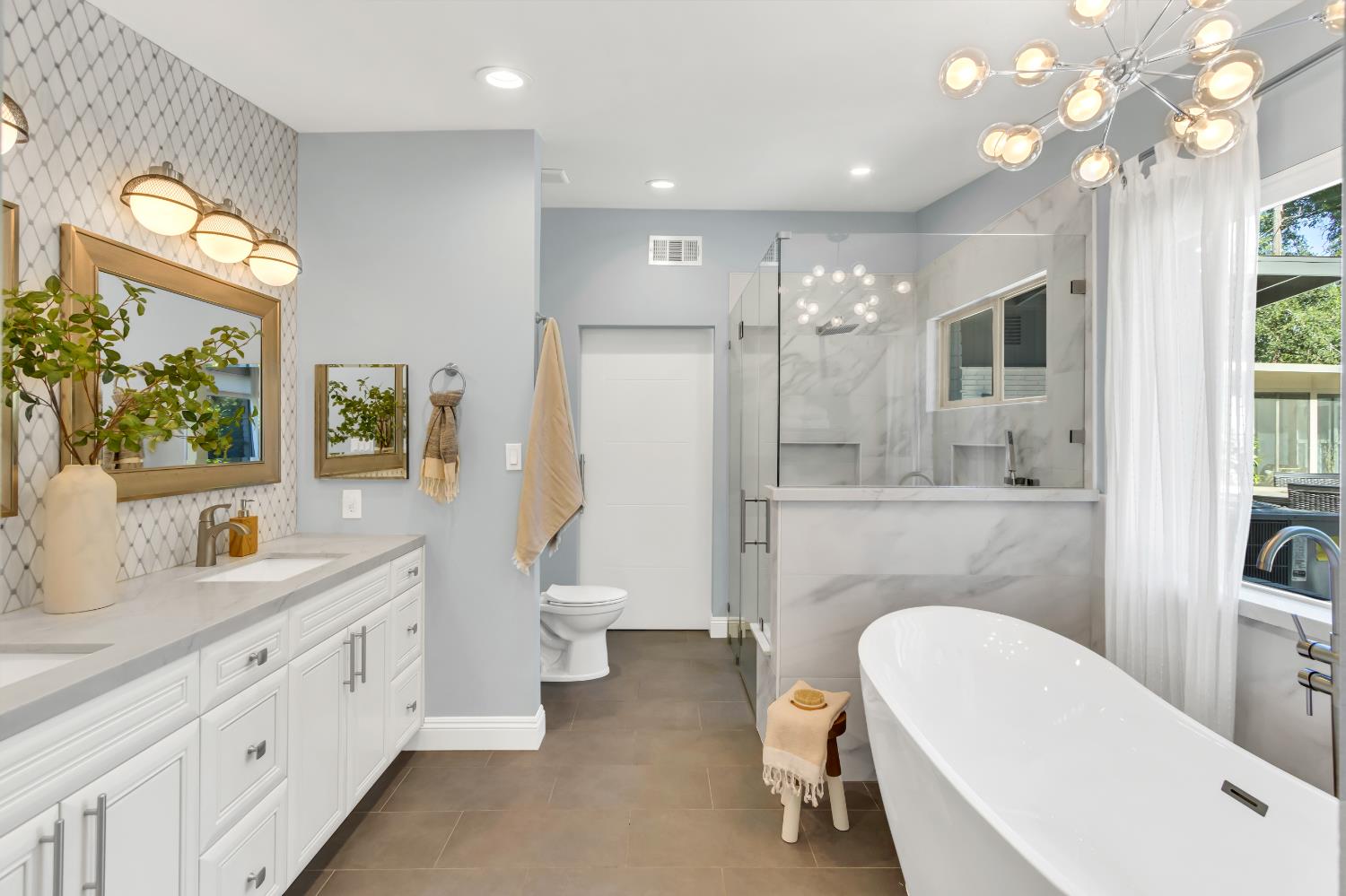 8169 Woodleaf Drive