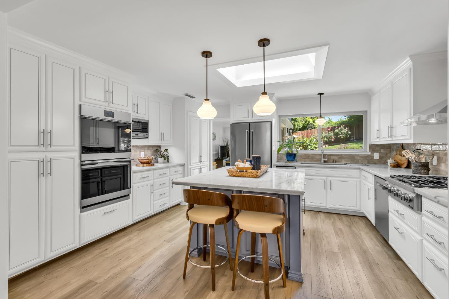 8169 Woodleaf Drive