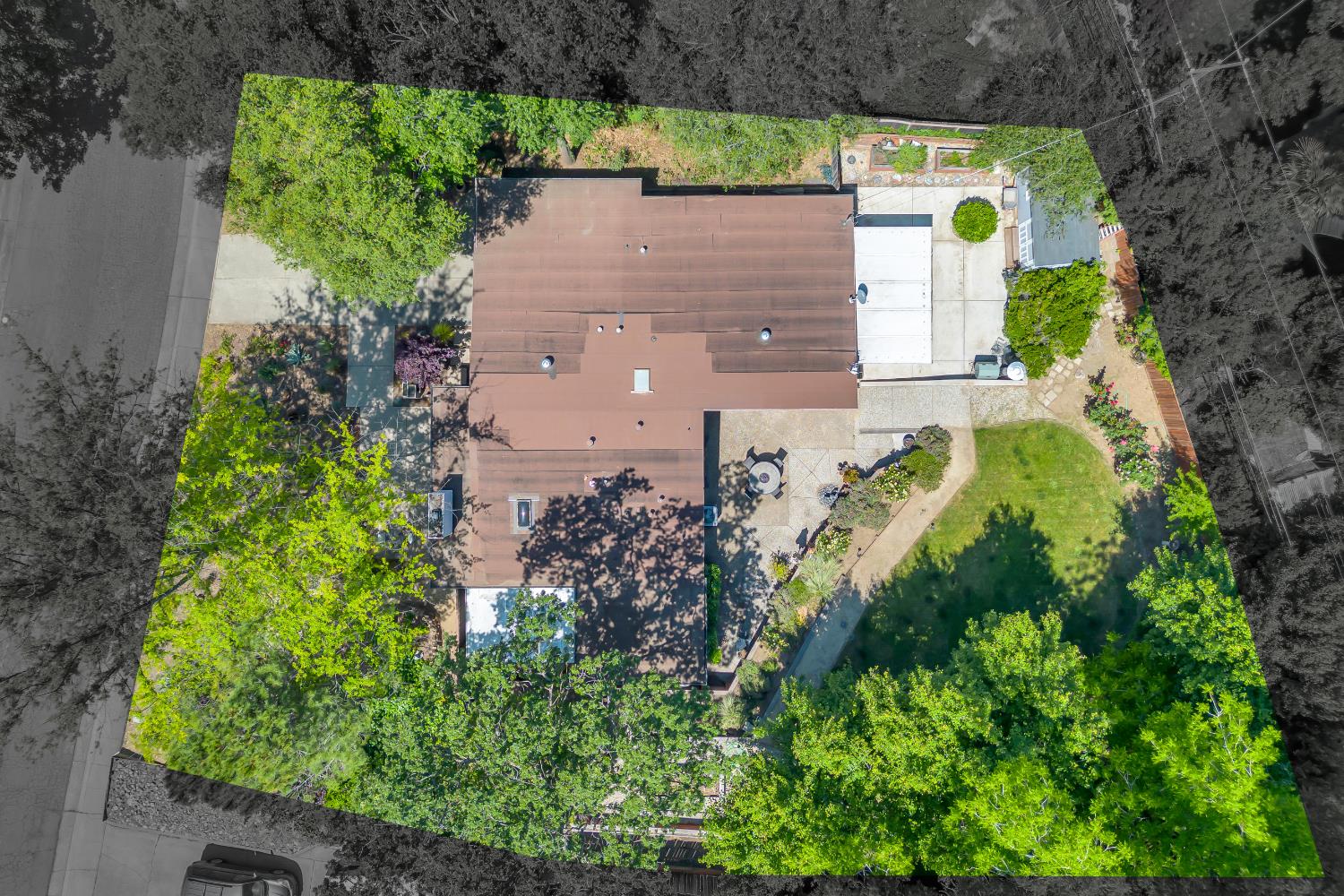 8169 Woodleaf Drive