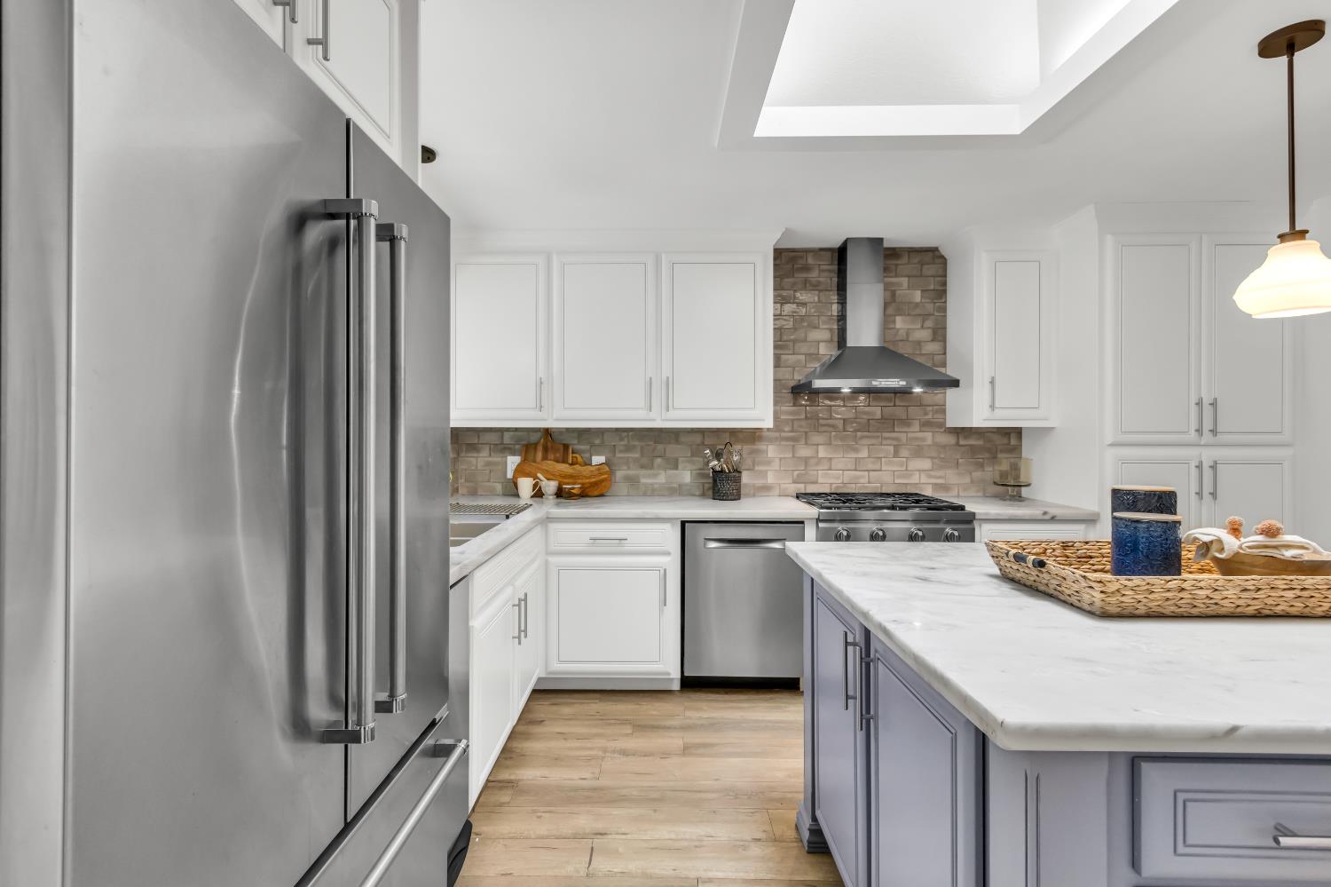8169 Woodleaf Drive