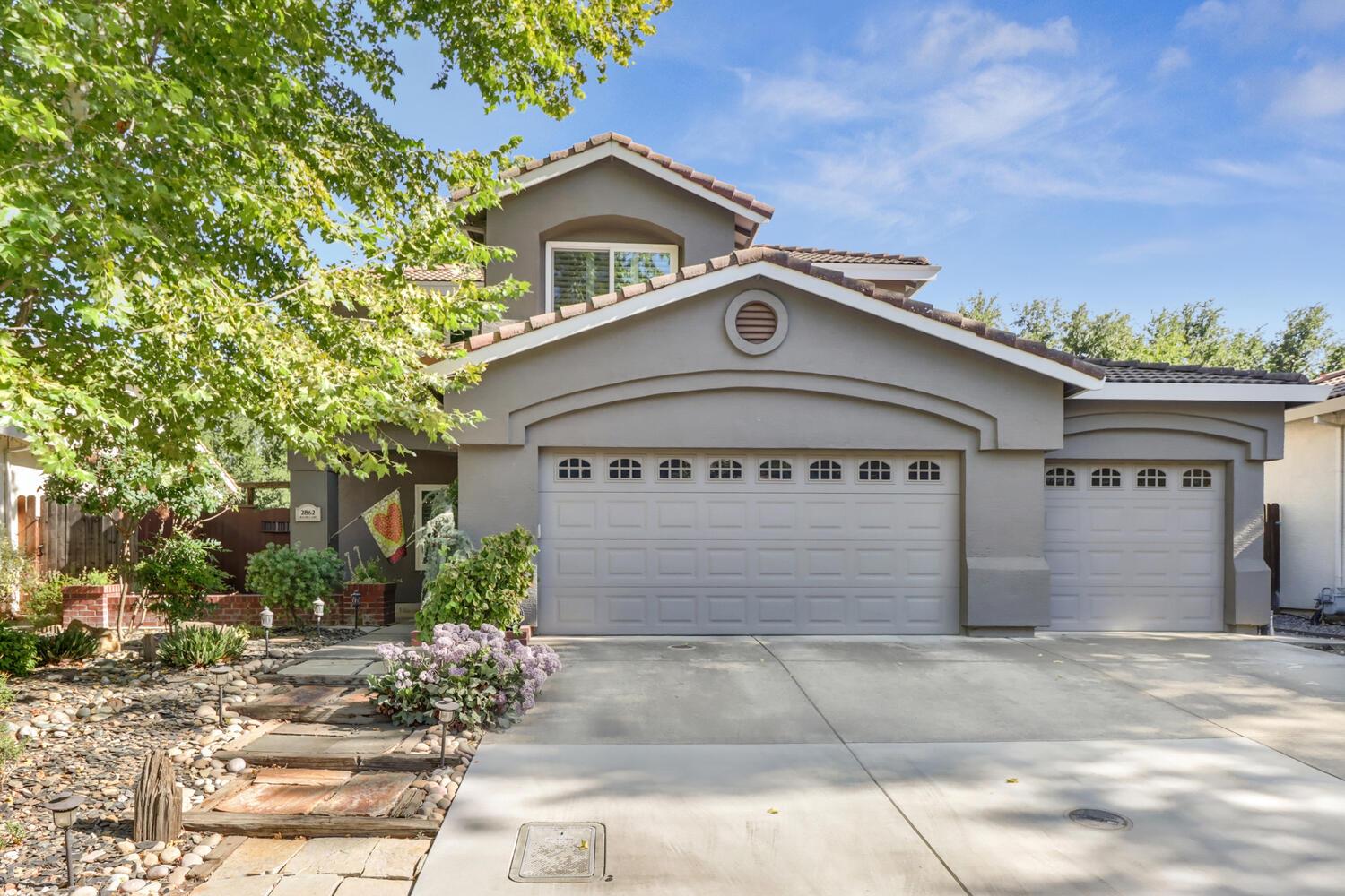 2862 Mallorca Lane