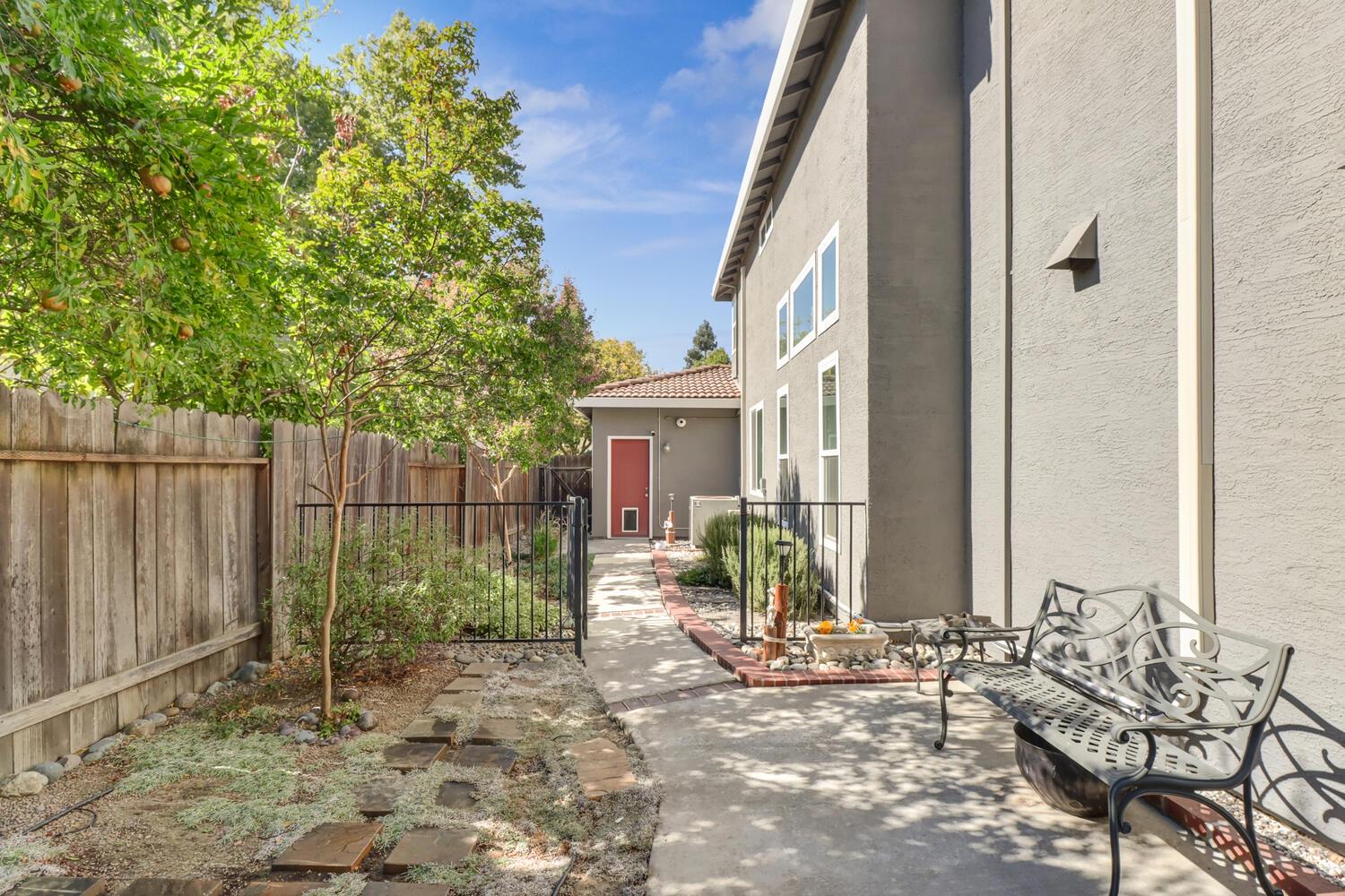 2862 Mallorca Lane