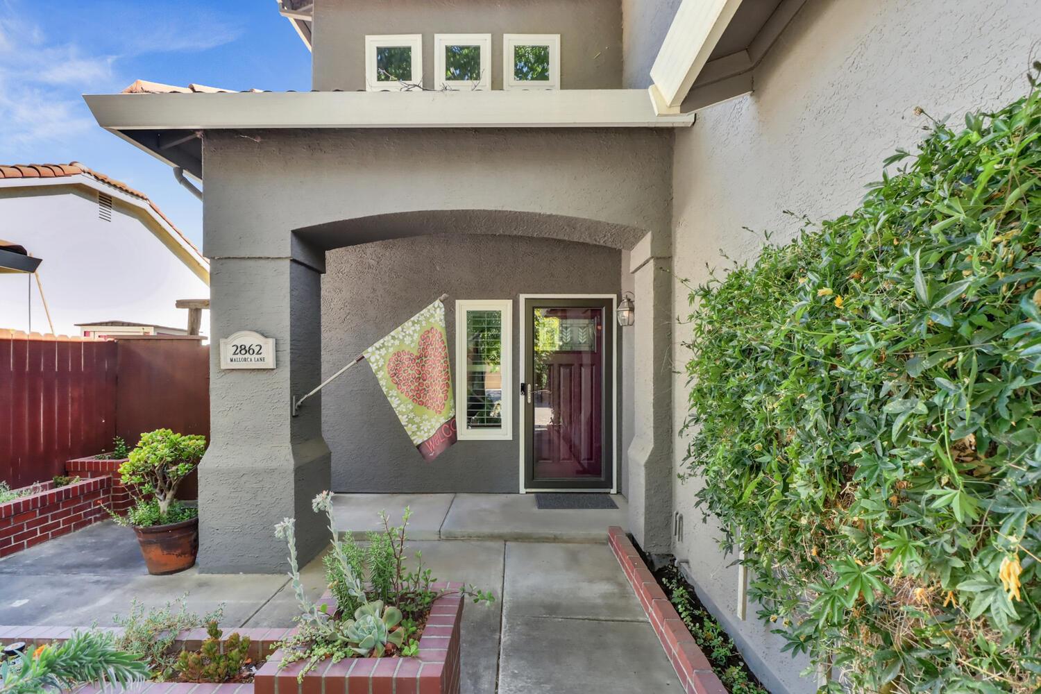 2862 Mallorca Lane