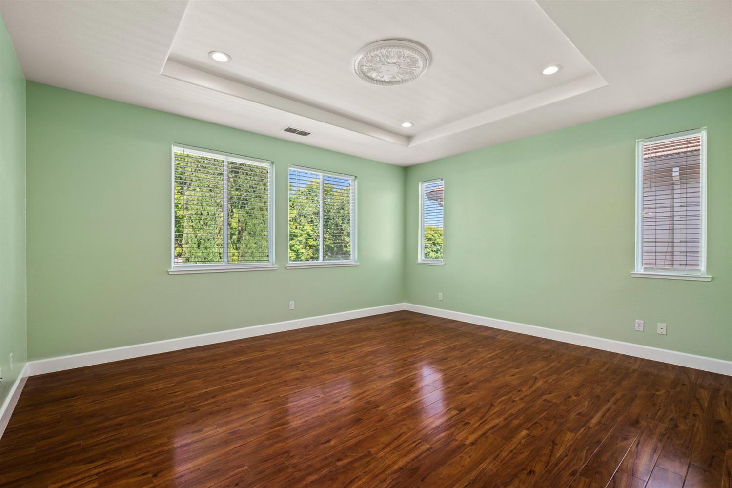 2764 Rogue River Circle