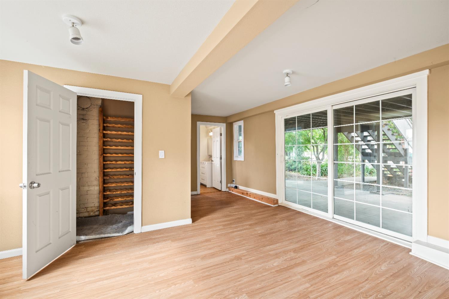 14310 State Highway 160