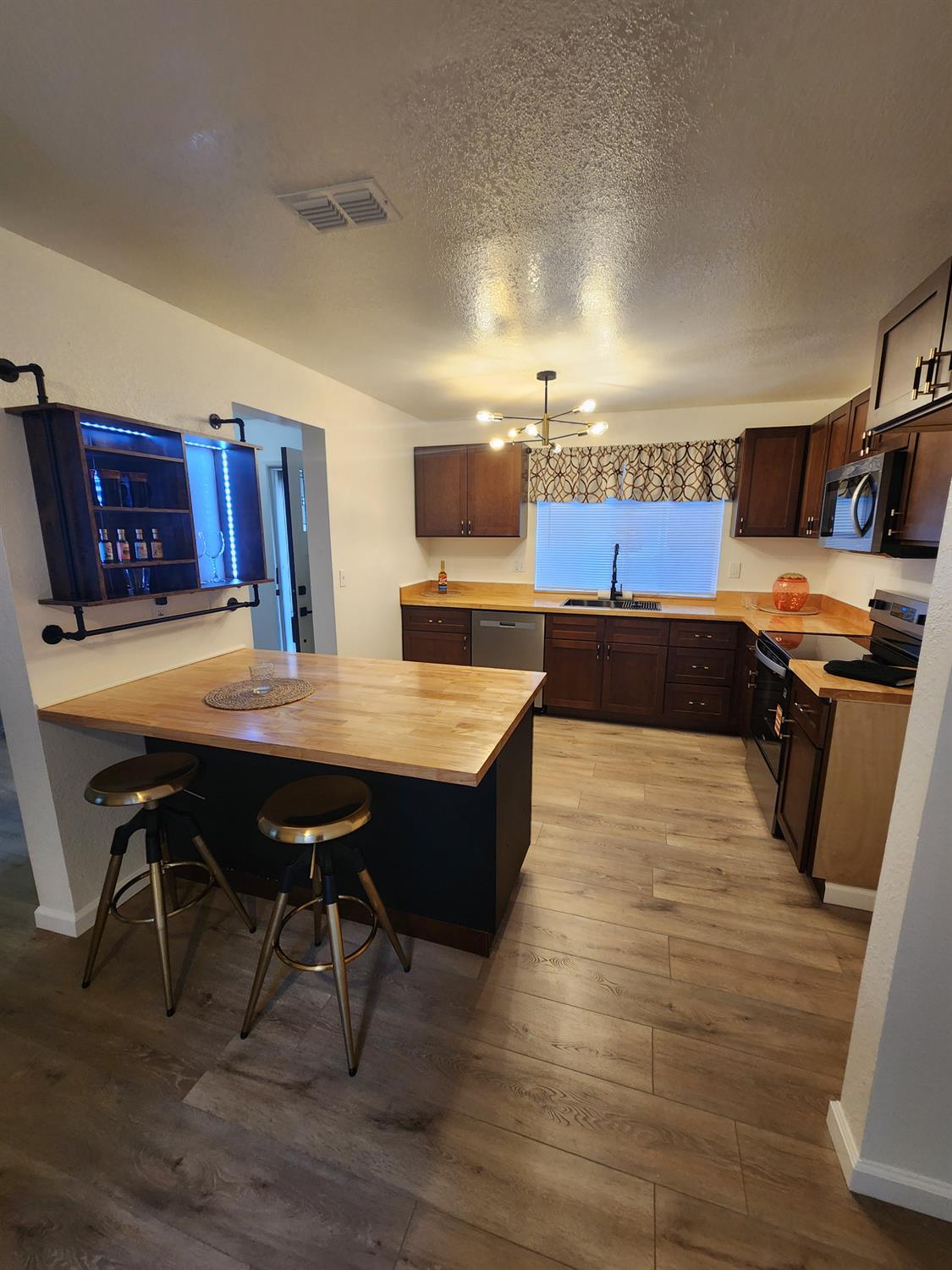 3342 Village Court