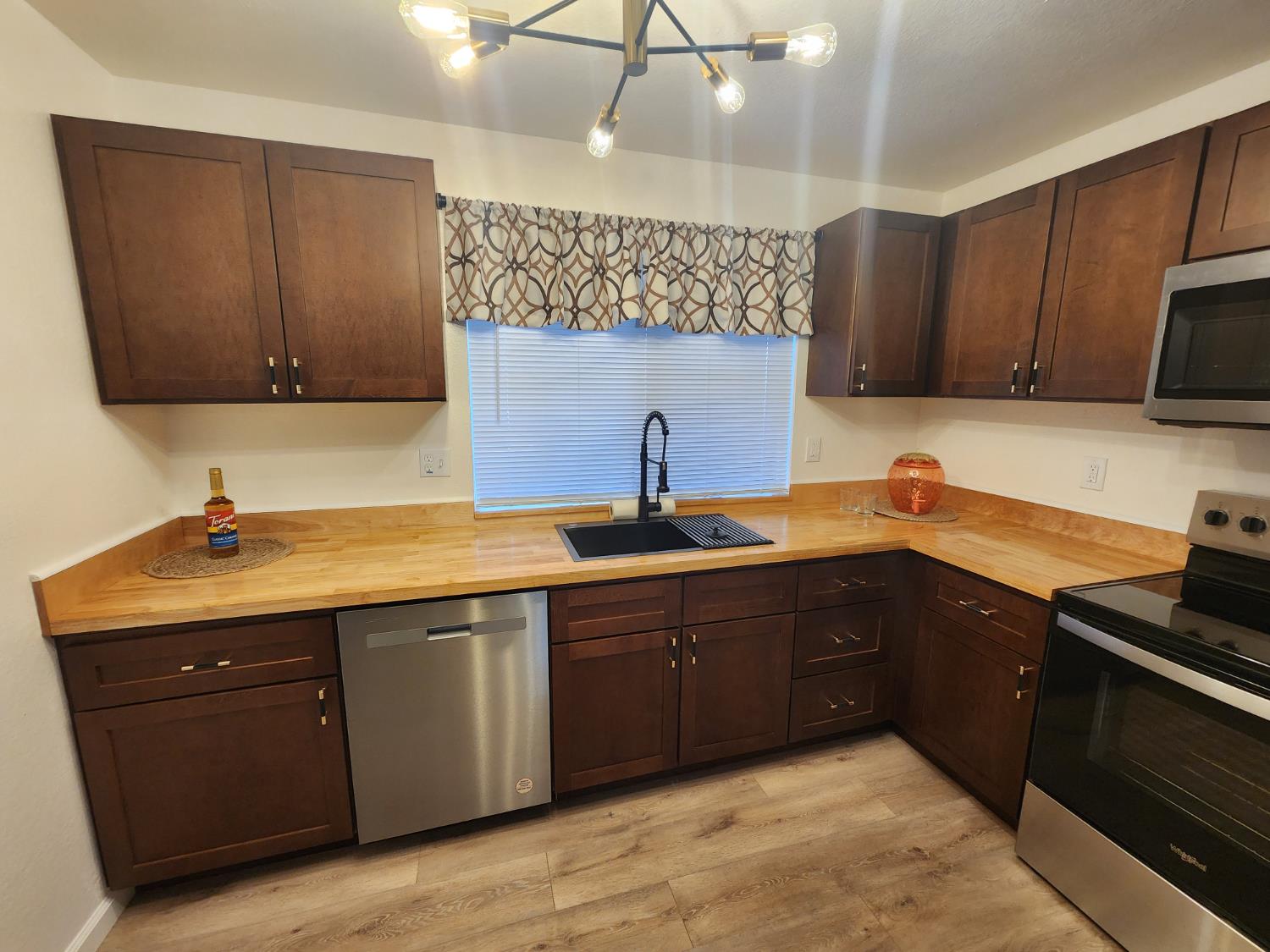 3342 Village Court