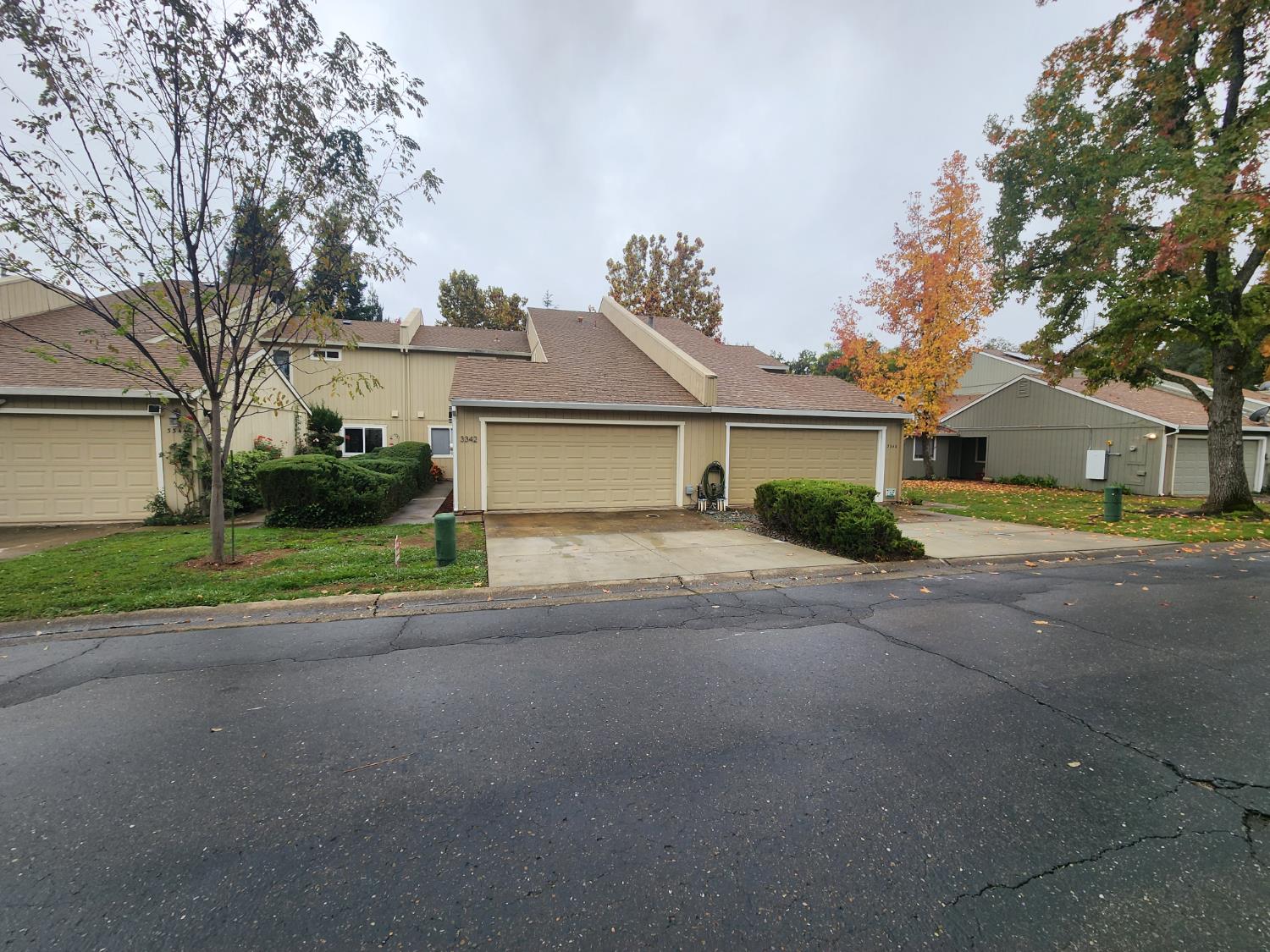 3342 Village Court