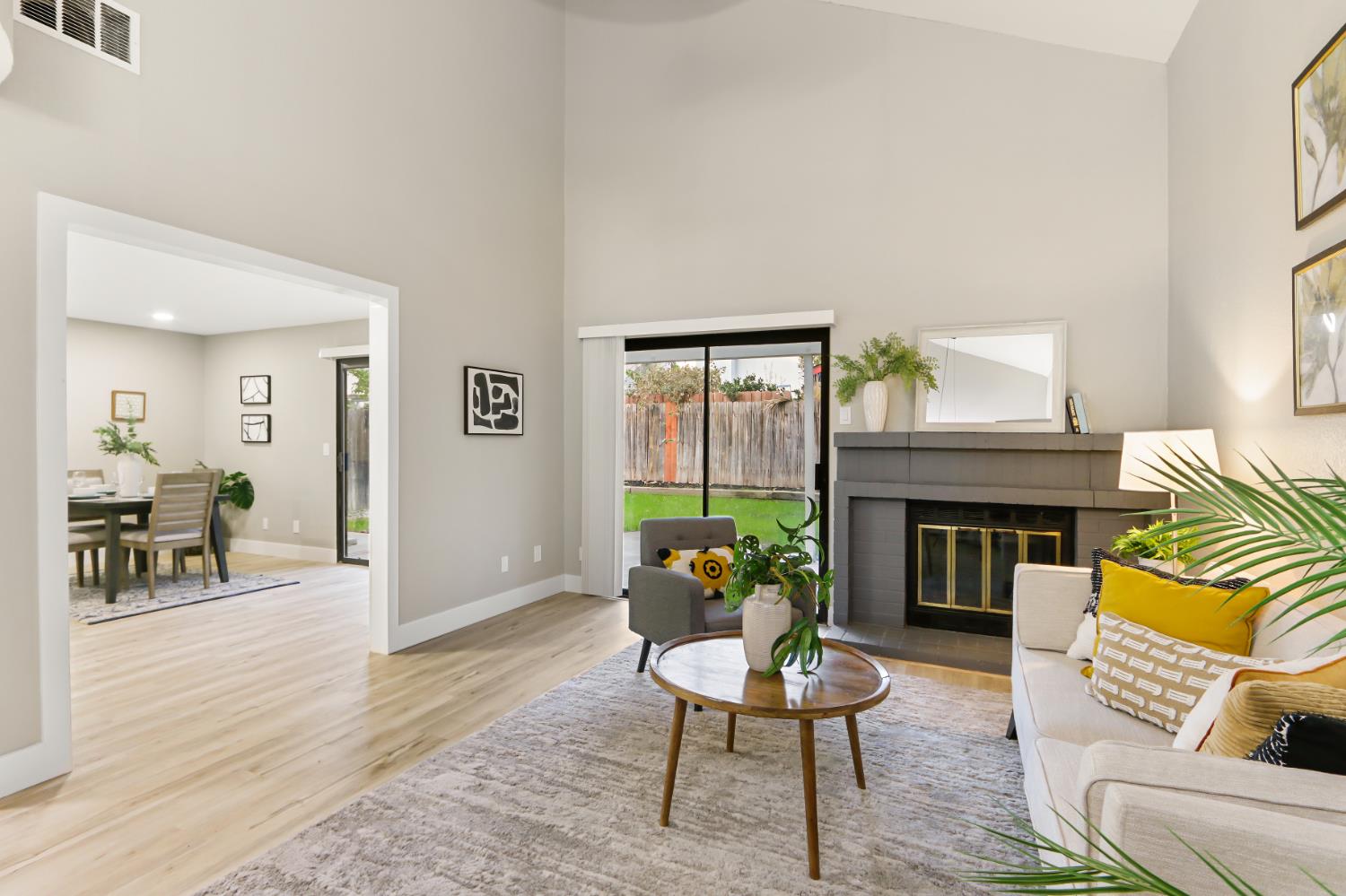 3532 Del Sol Way