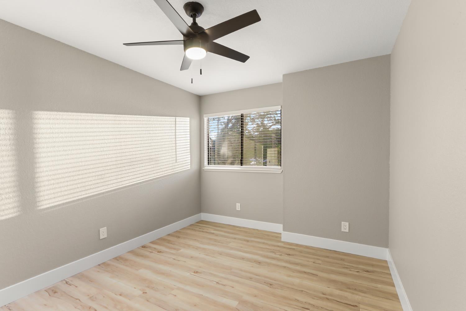 3532 Del Sol Way