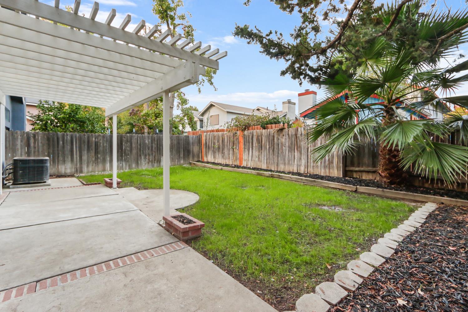 3532 Del Sol Way