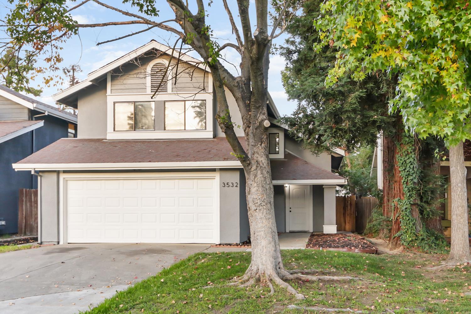 3532 Del Sol Way