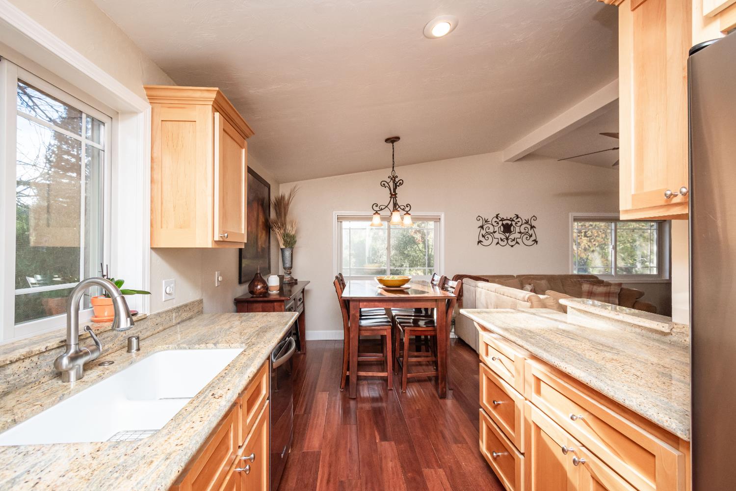 4221 Flapjack Court