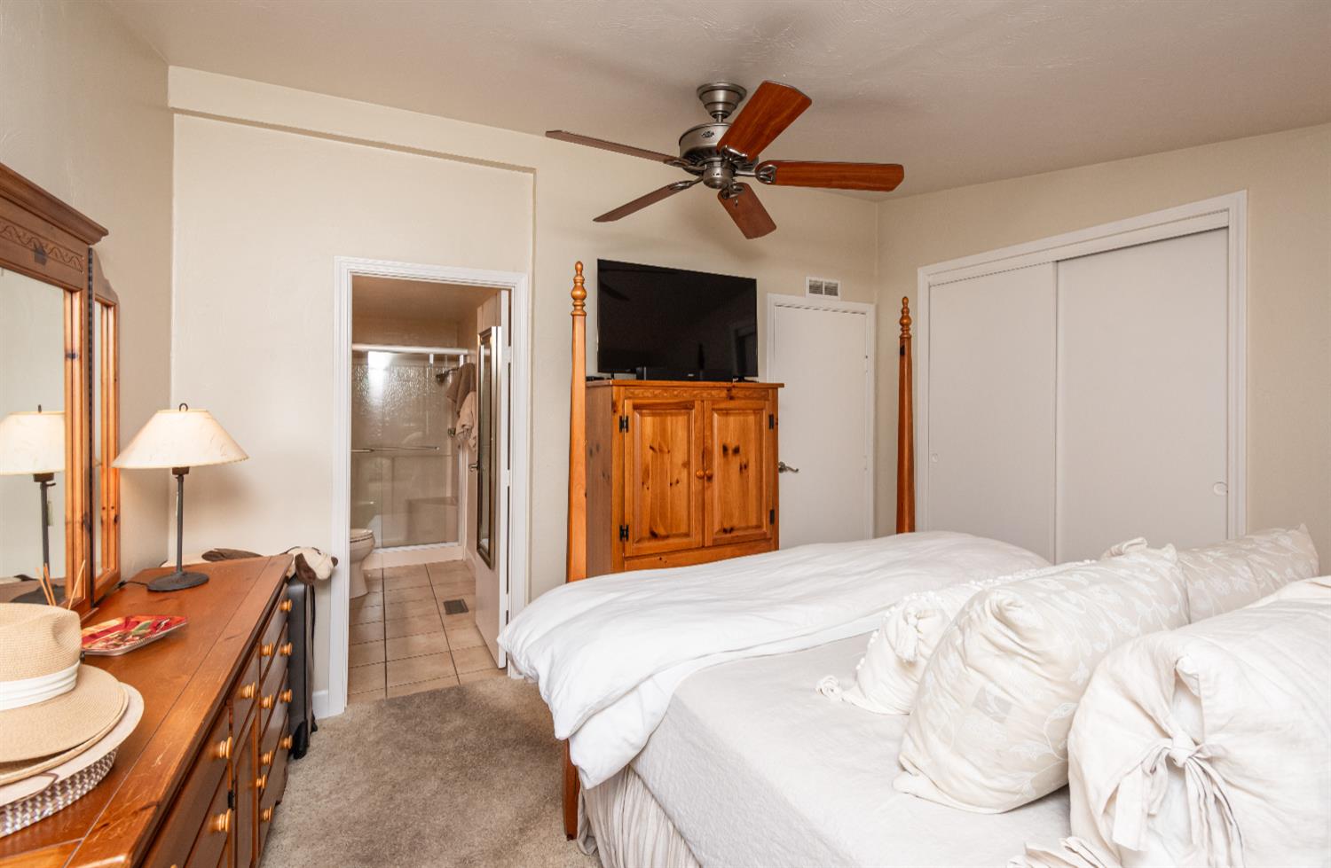 4221 Flapjack Court