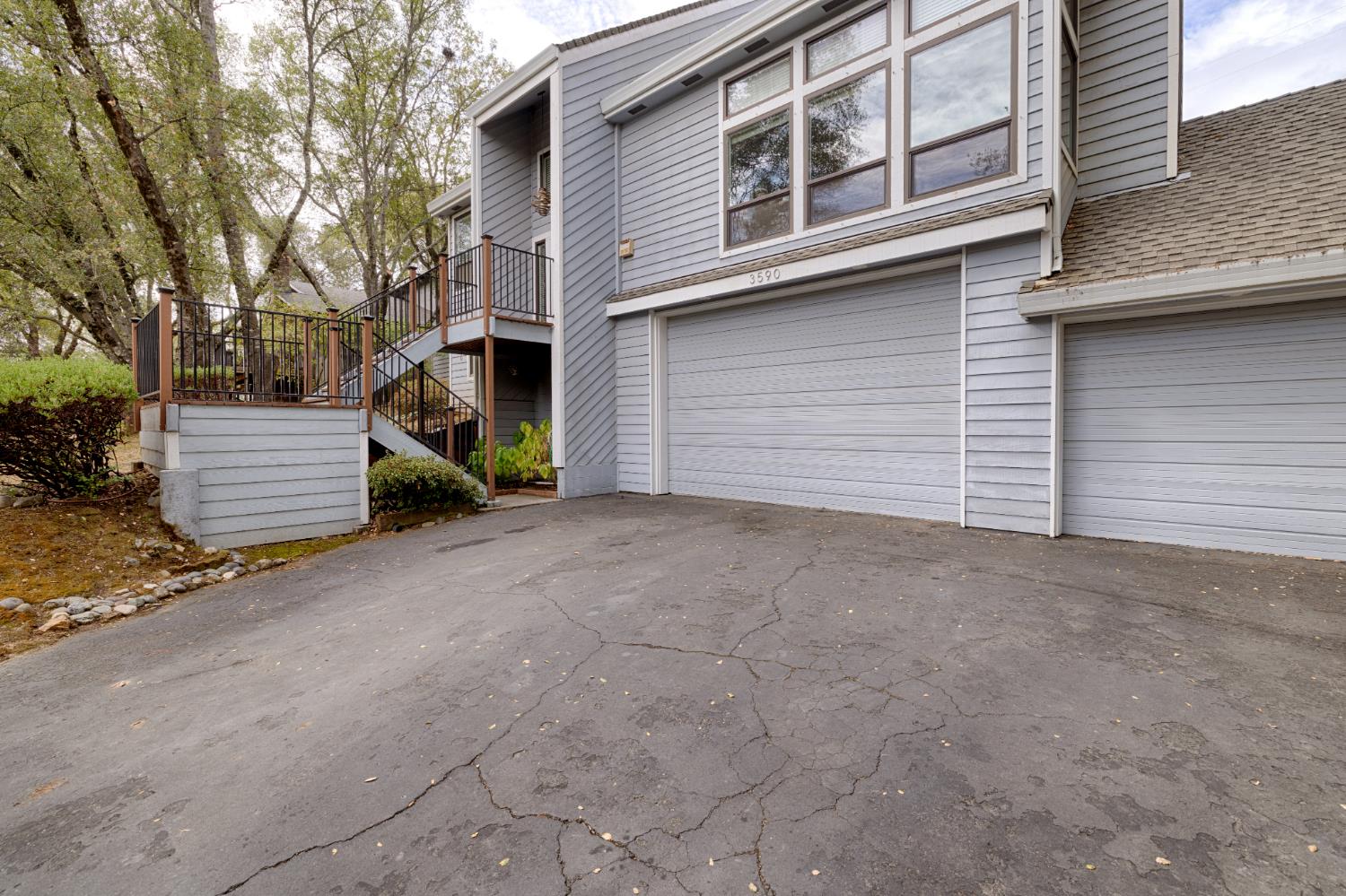 3590 Montclair Road