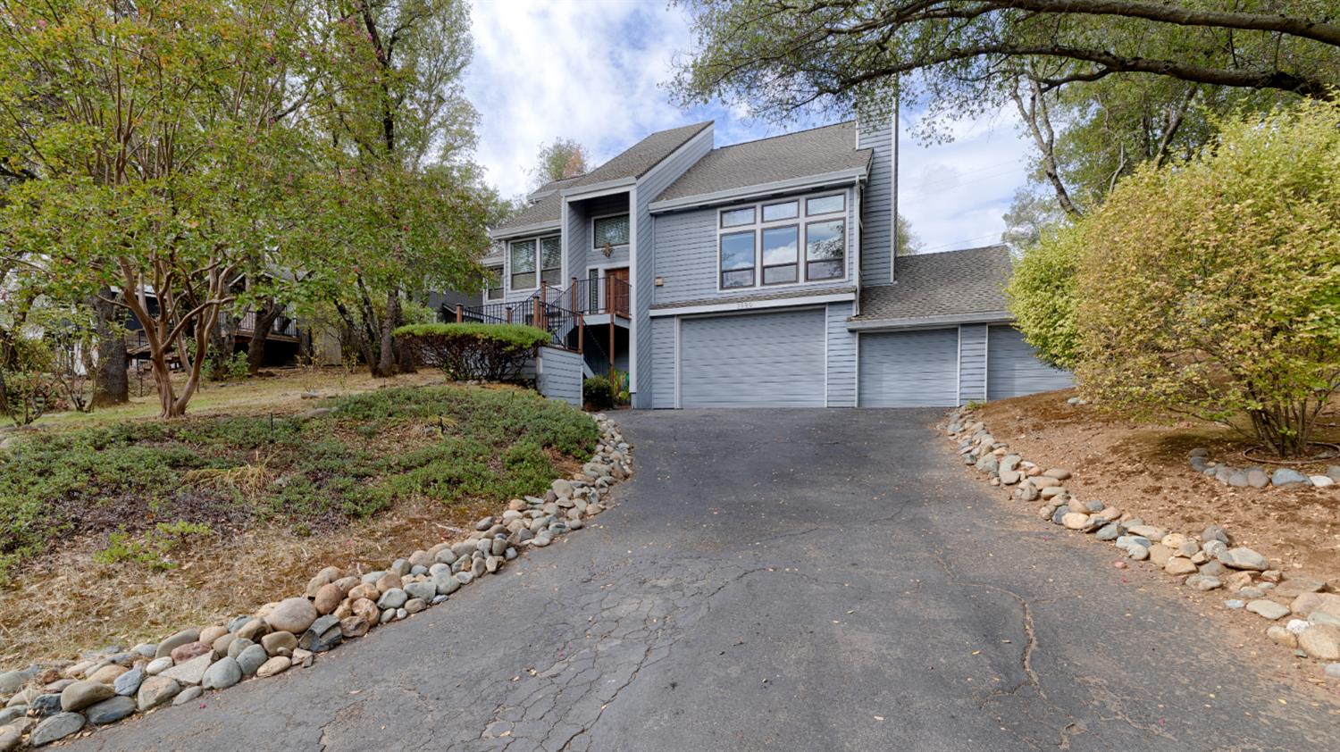 3590 Montclair Road