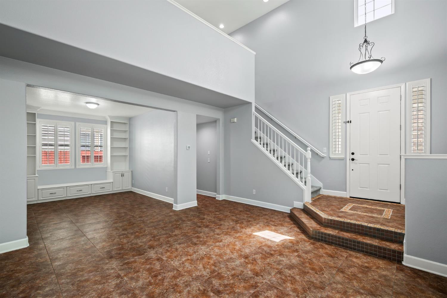 2764 Rogue River Circle