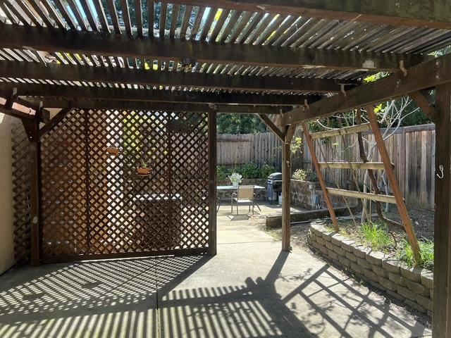 187 John Henry Circle