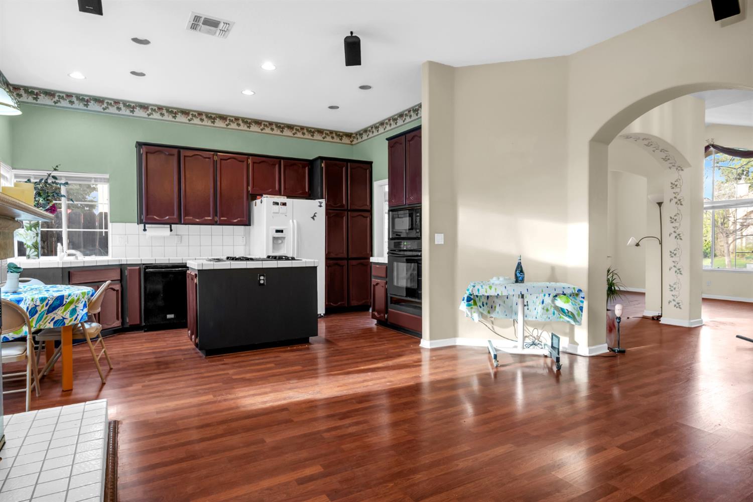 187 John Henry Circle