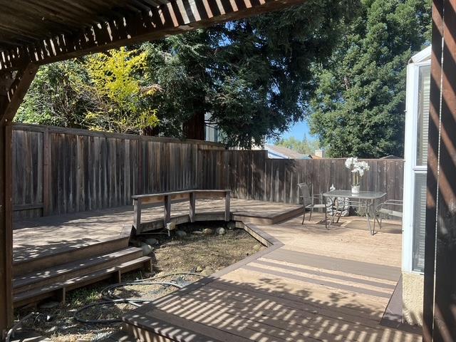 187 John Henry Circle