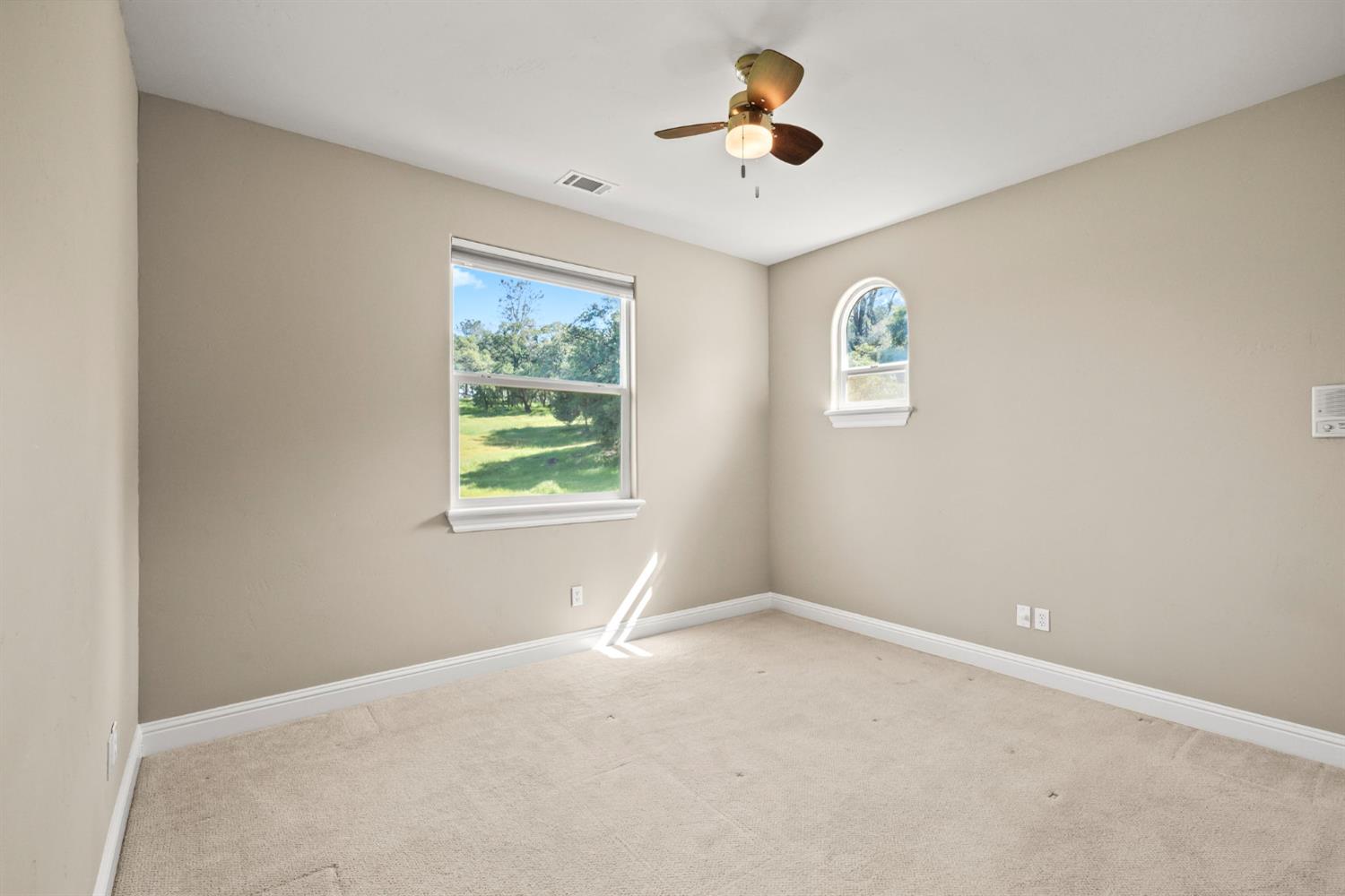 6439 Caddie Court