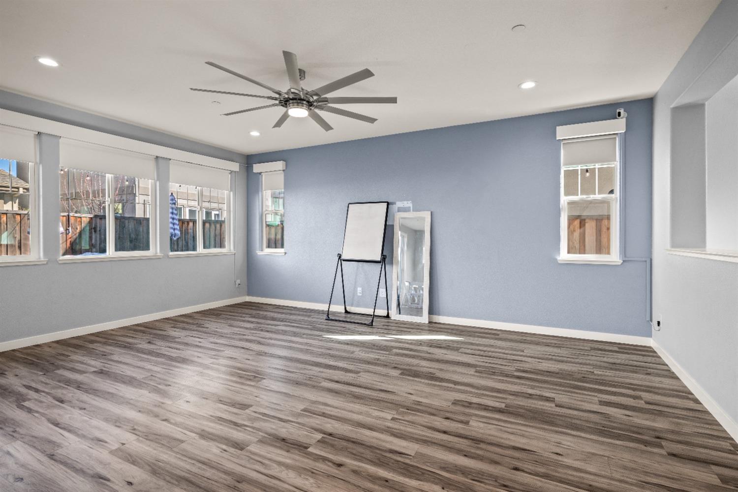 2327 Aerostar Way