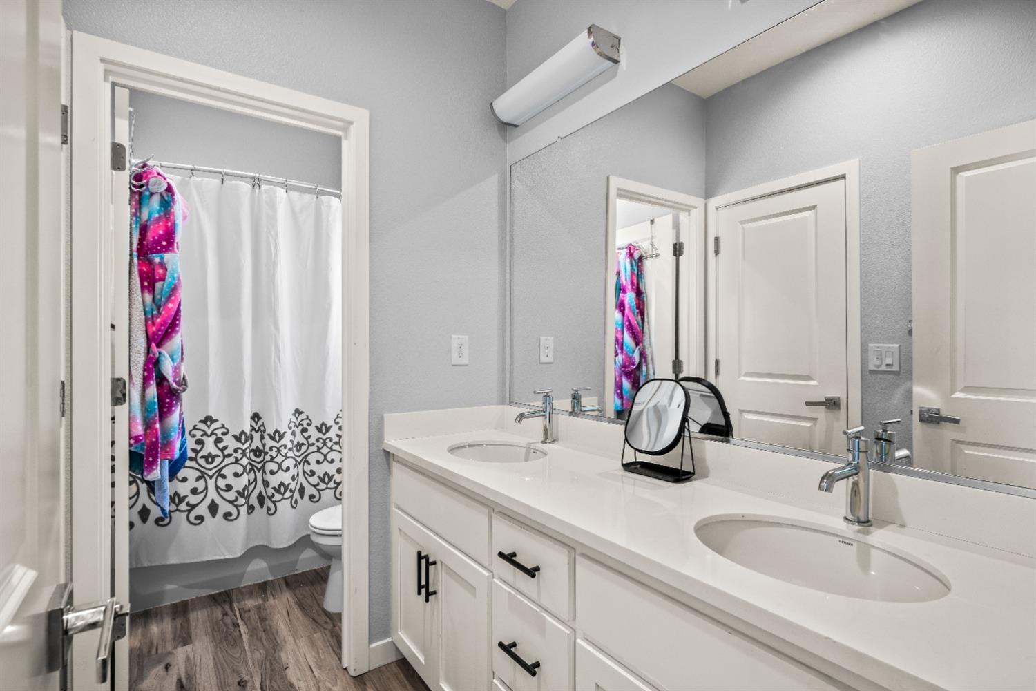 2327 Aerostar Way