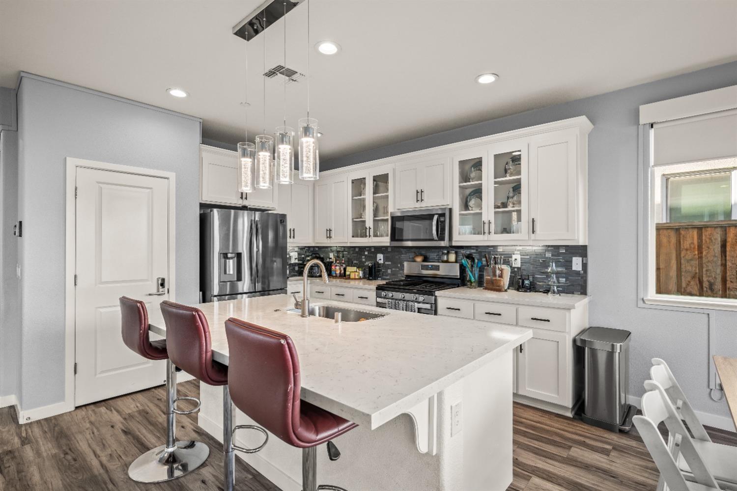 2327 Aerostar Way