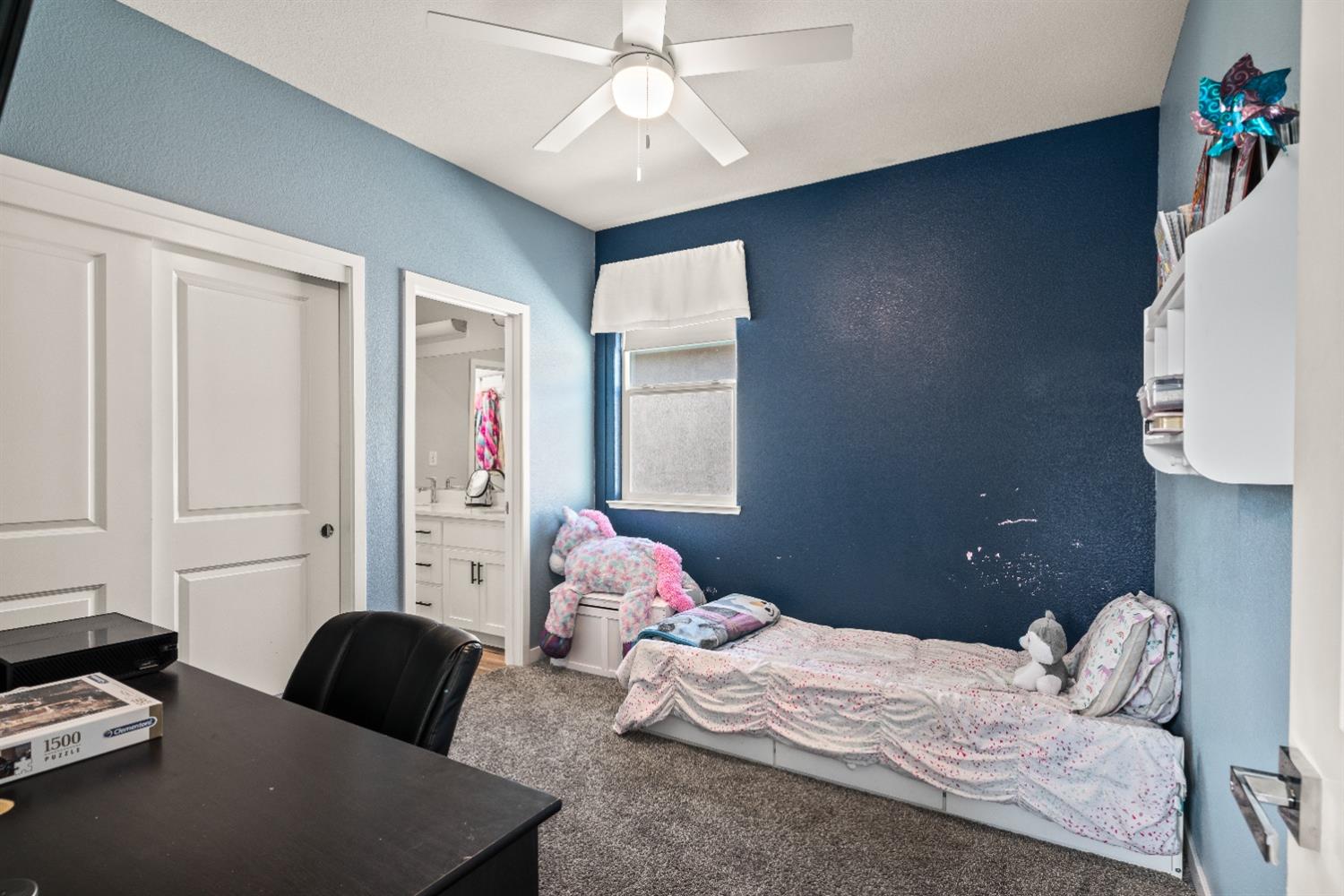 2327 Aerostar Way