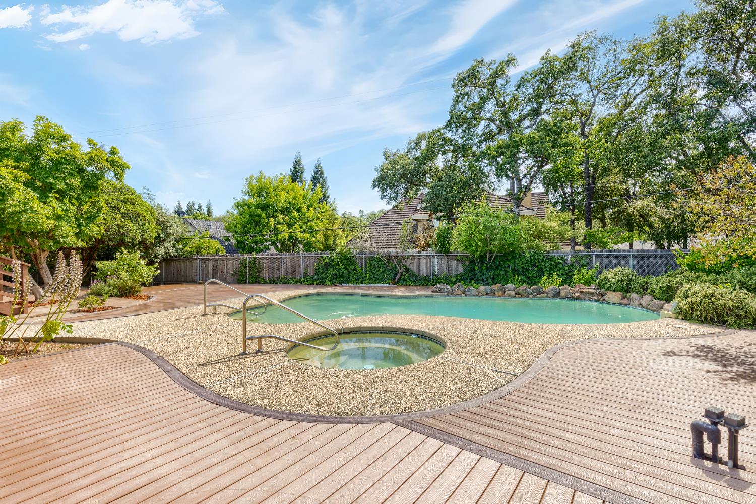 8730 Spooner Court