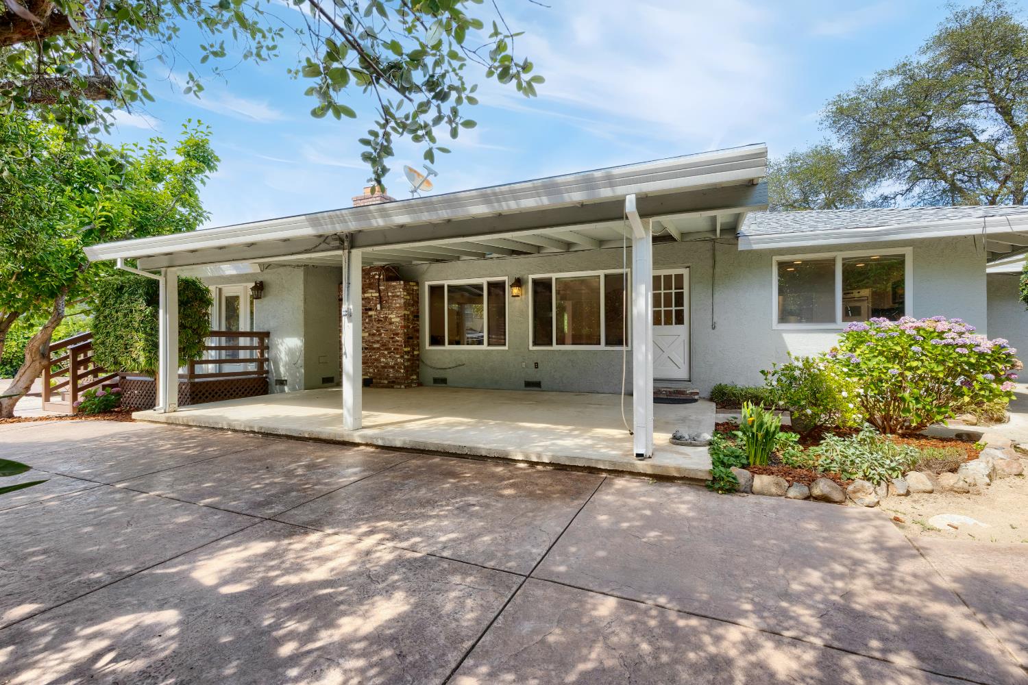 8730 Spooner Court