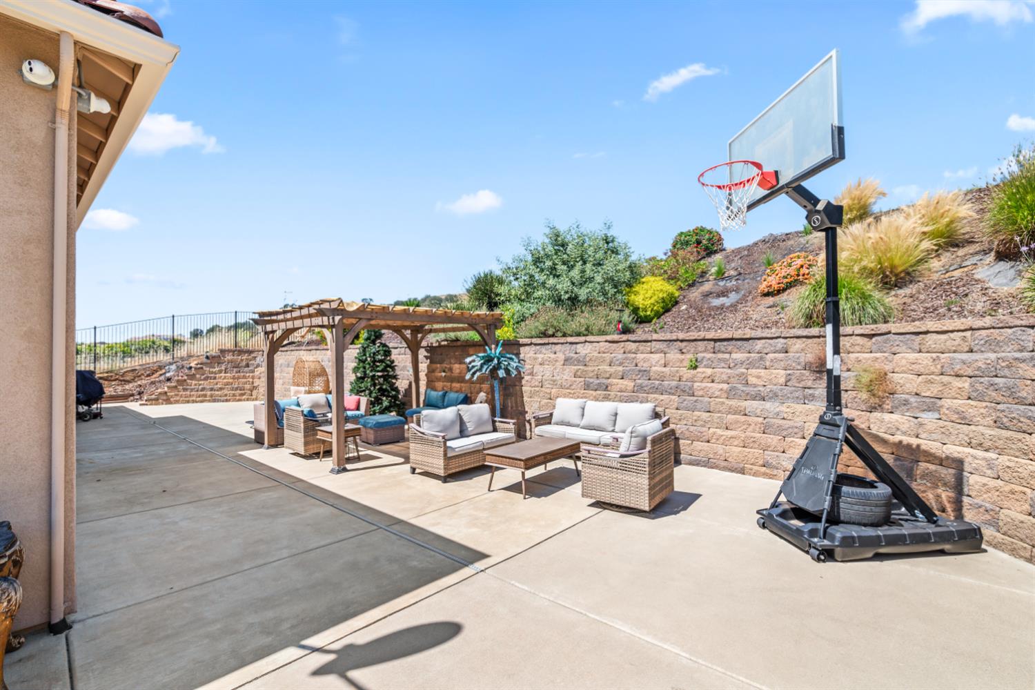 2137 Keystone Drive