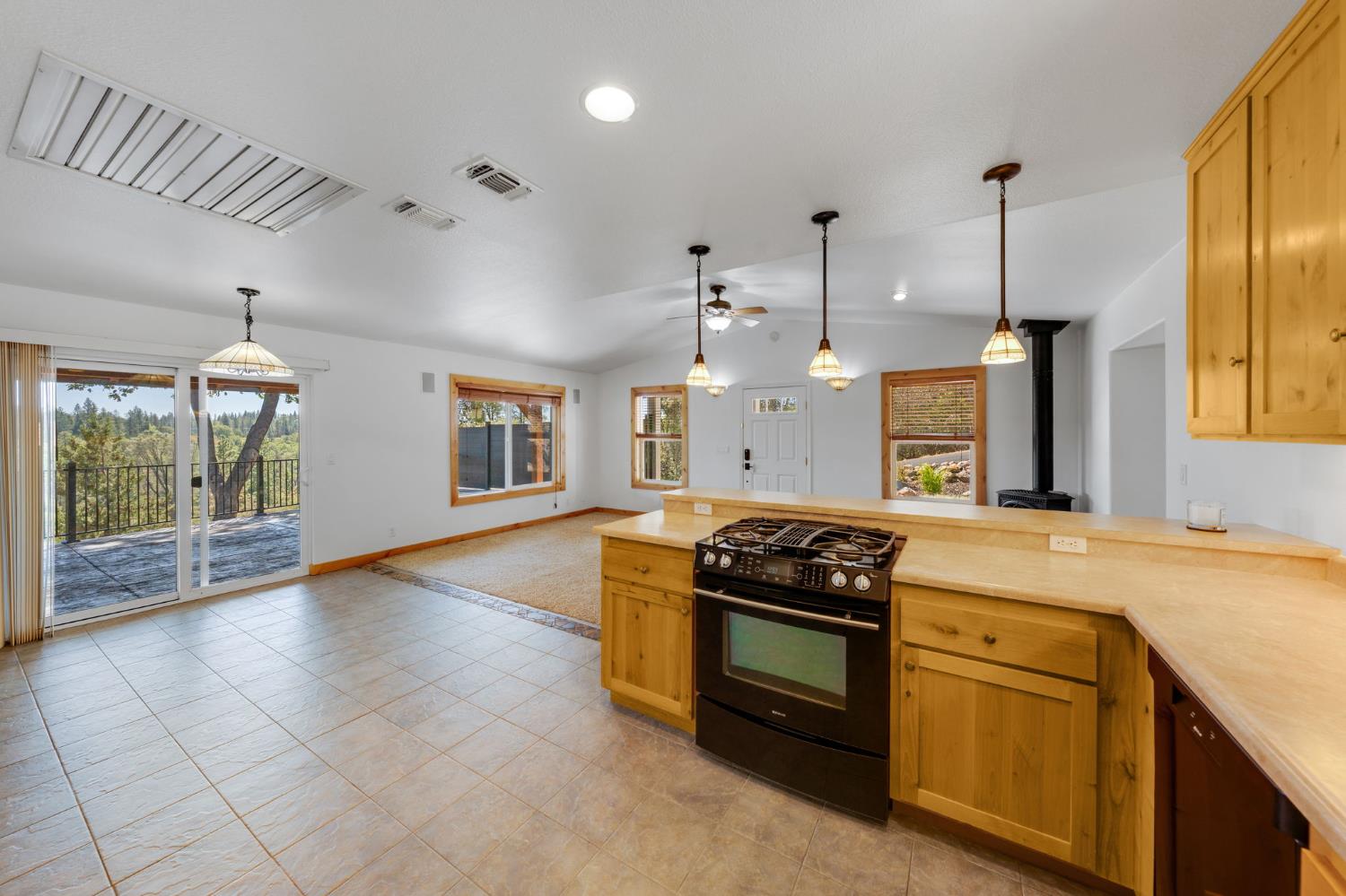 1715 Karen Way