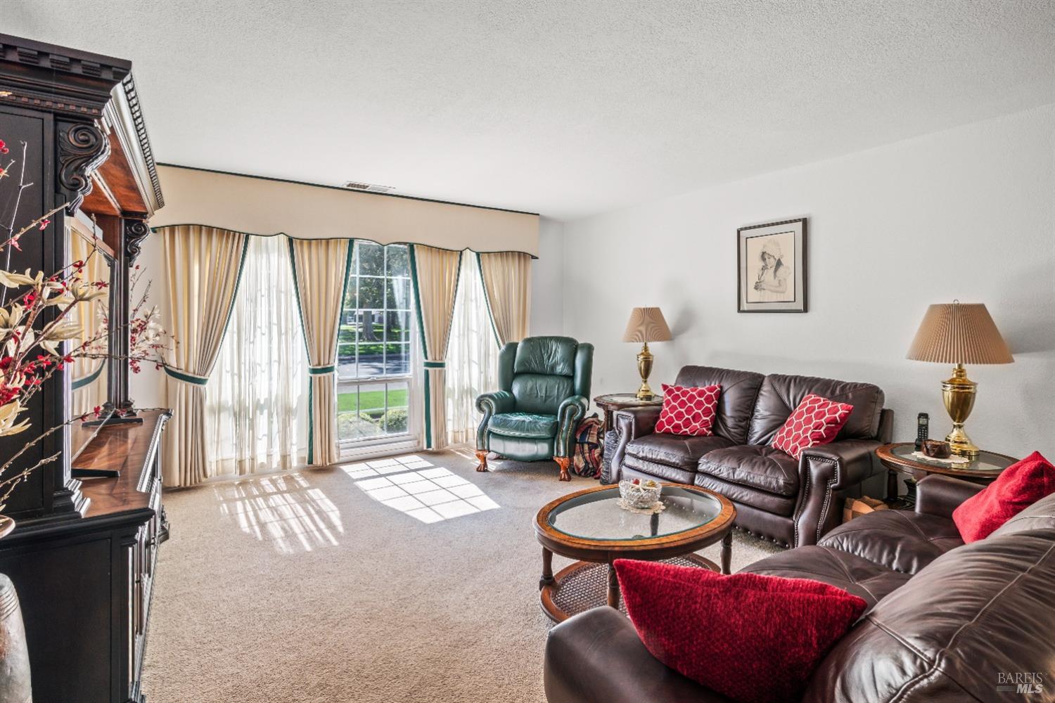 915 Parkgreen Drive